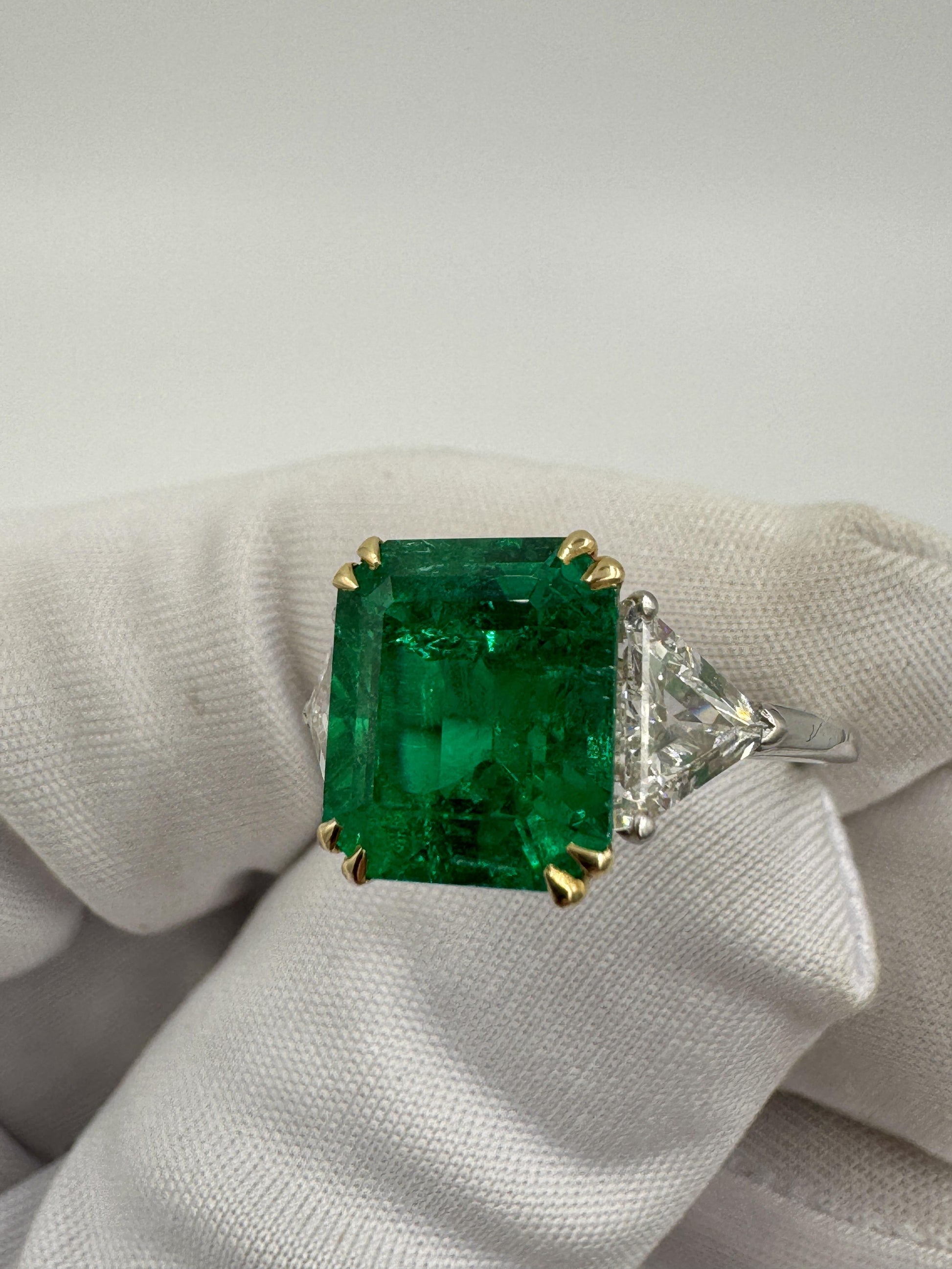 Estate Emerald And Trillion Diamond  18k White Gold Ring GIA