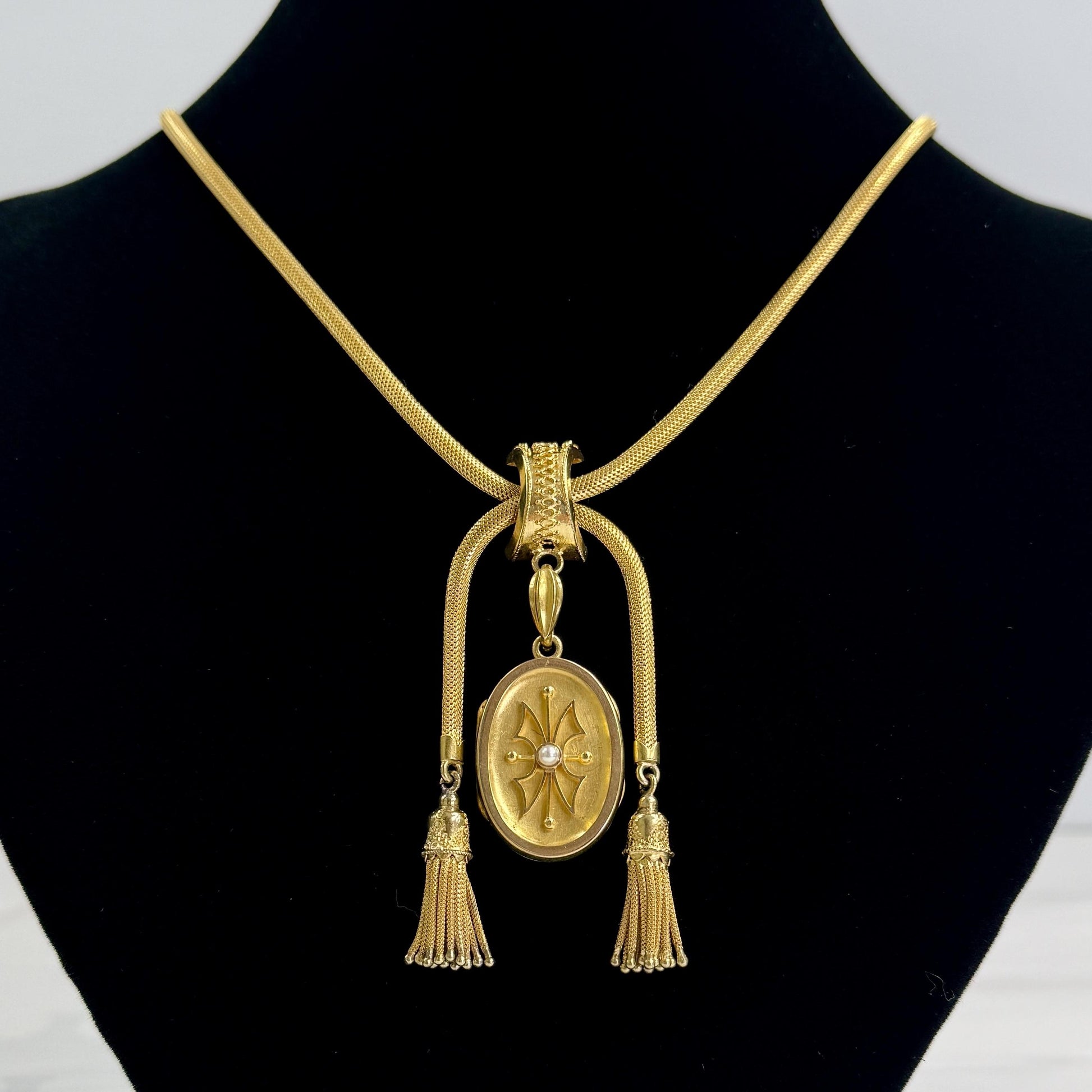 1870's Victorian Locket and Necklace 14k