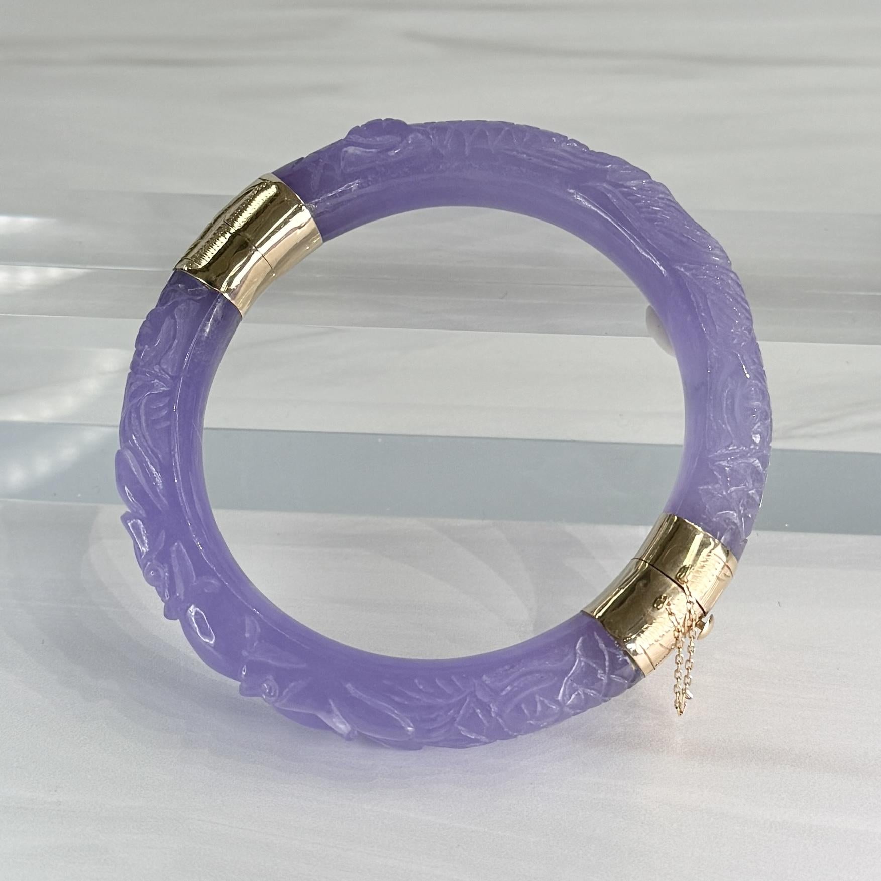 Vintage Carved Lavender Jade Bangle 14k