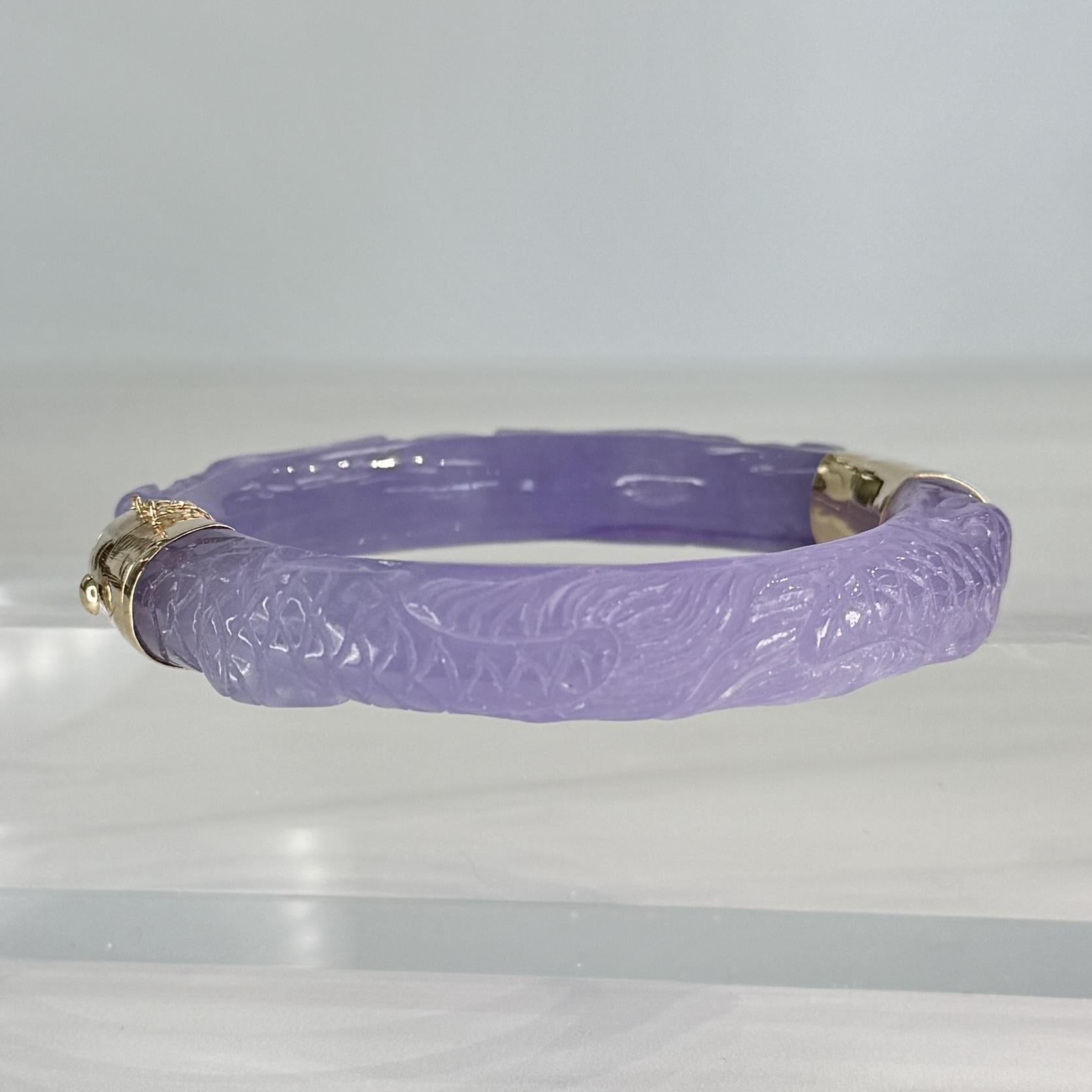 Vintage Carved Lavender Jade Bangle 14k