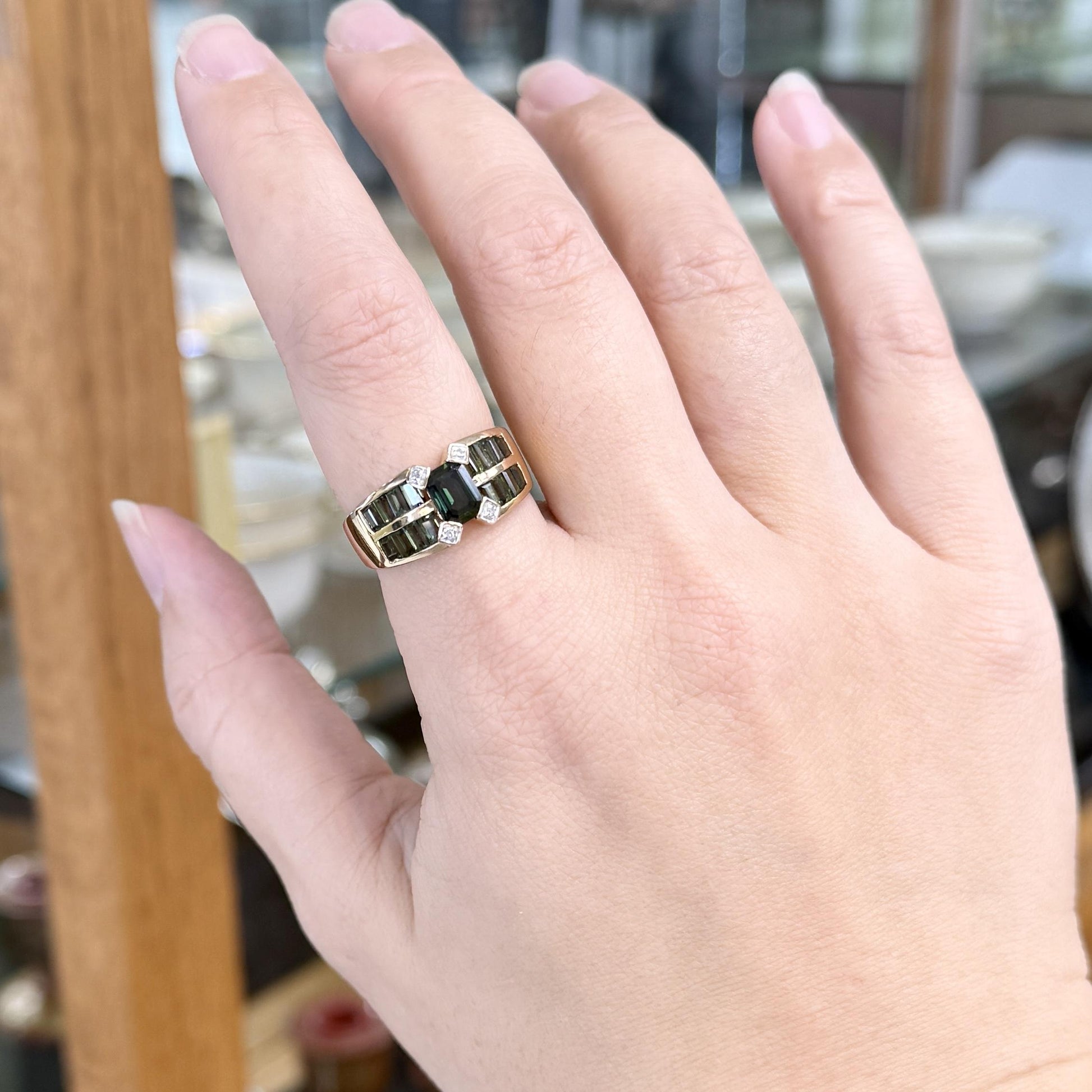 Green Tourmaline and Diamond Ring 14k