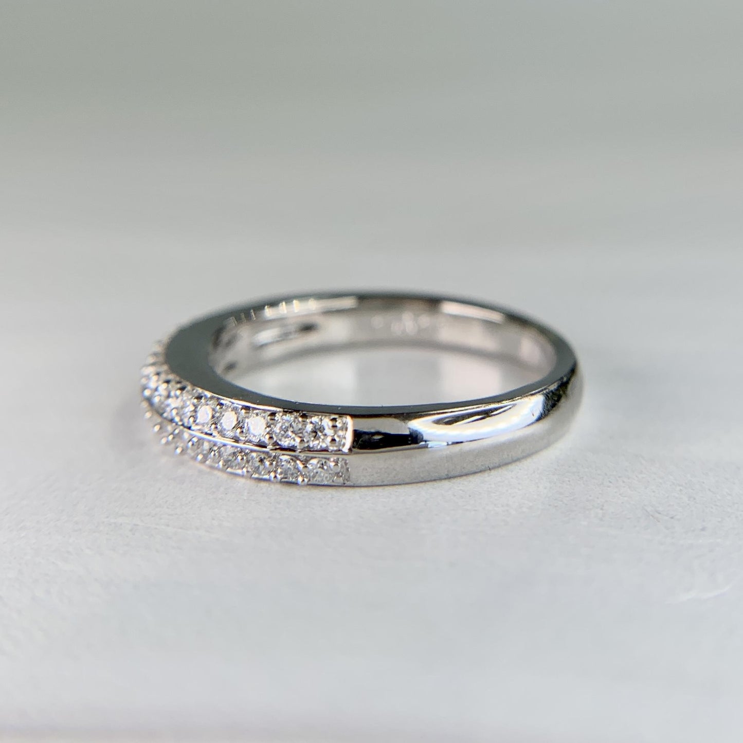 Robbins Brothers Double Row Diamond Band 14k