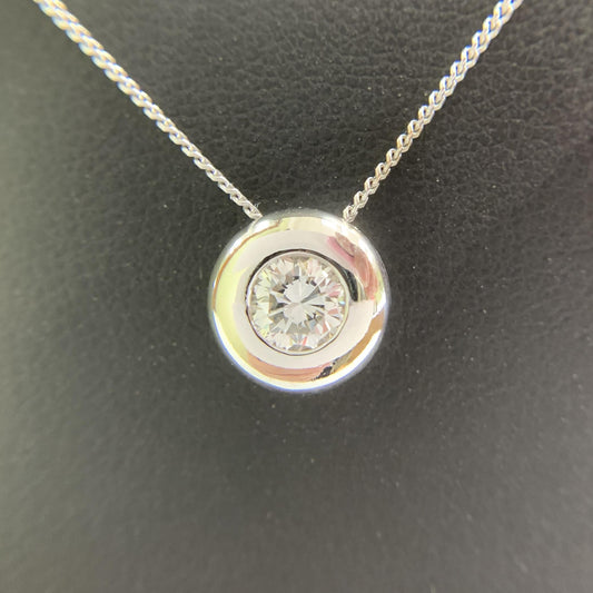 Diamond Solitaire 18k White Gold Pendant Necklace VS