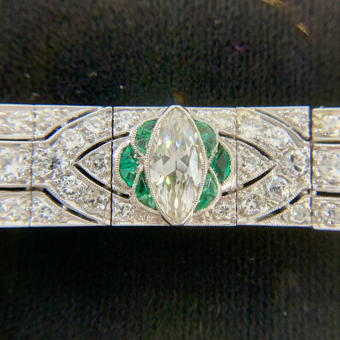 1920's Art Deco Old Cut Diamond and Emerald Bracelet Platinum