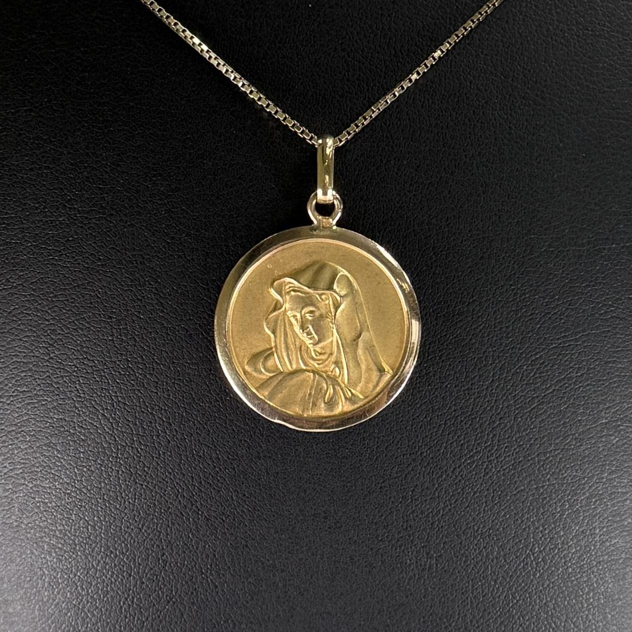 Mary and Jesus Pendant Necklace 14k