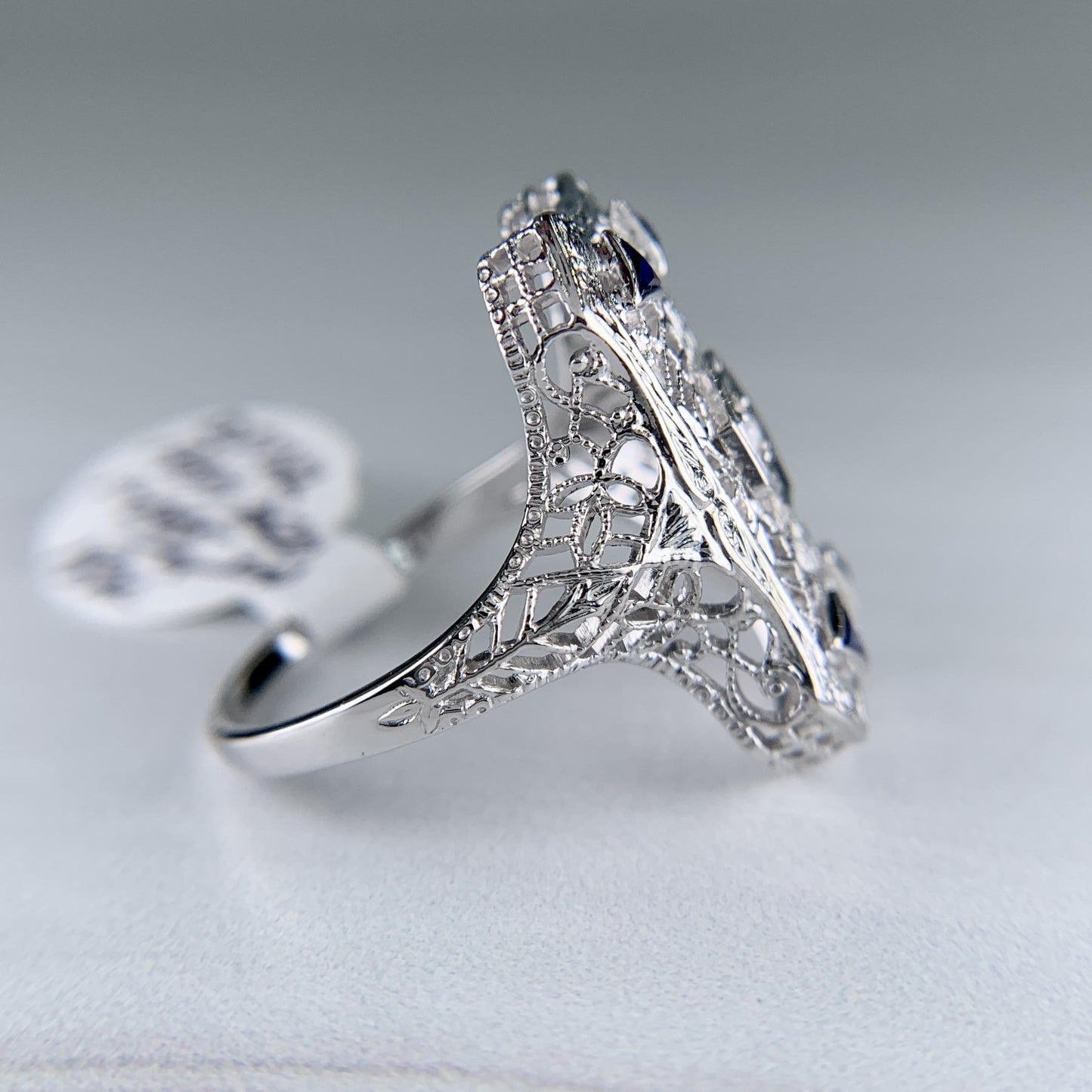 1930's Art Deco Old Mine Cut Diamond Filigree Panel Ring 18k