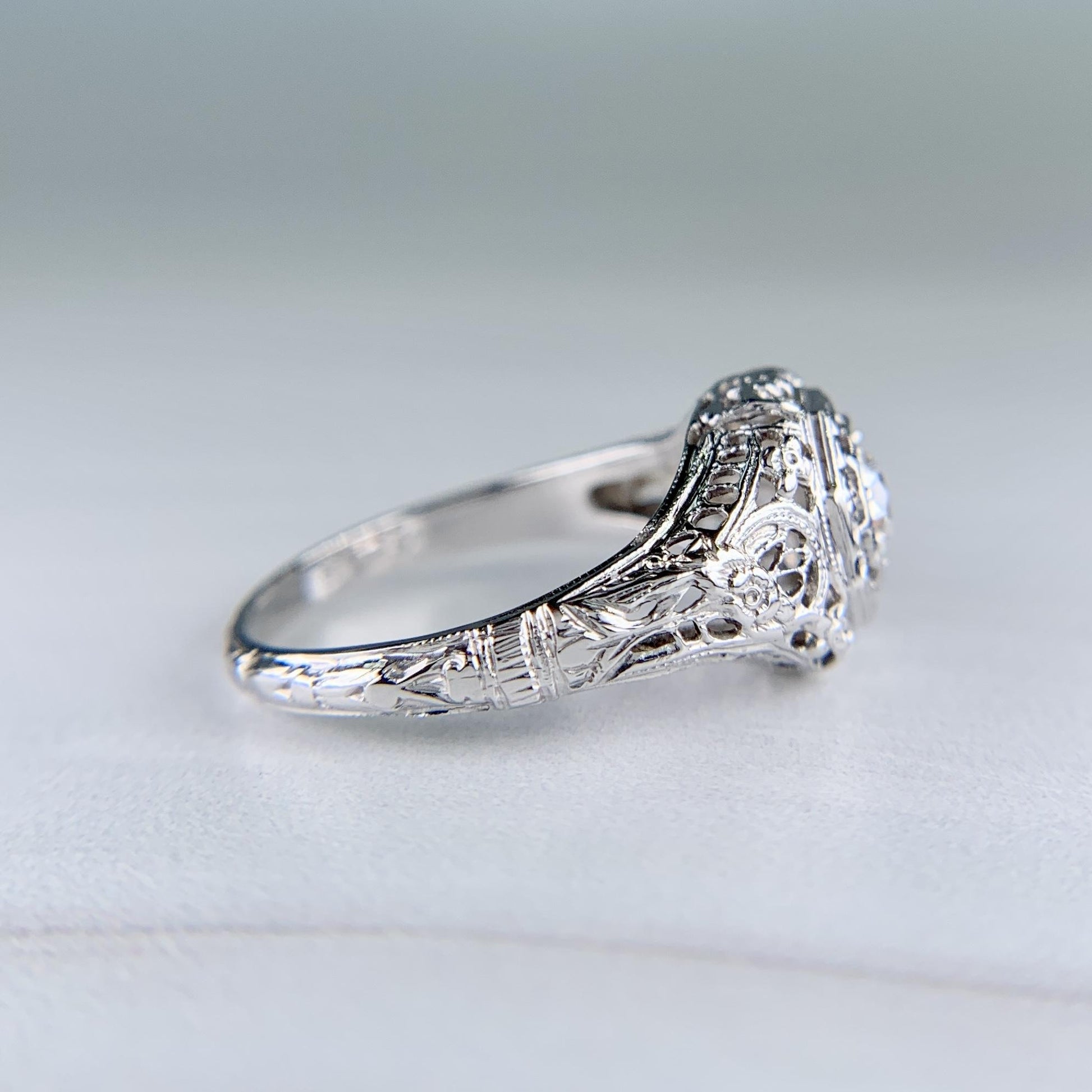 Art Deco Filigree Old European Cut Diamond Engagement Ring 18k