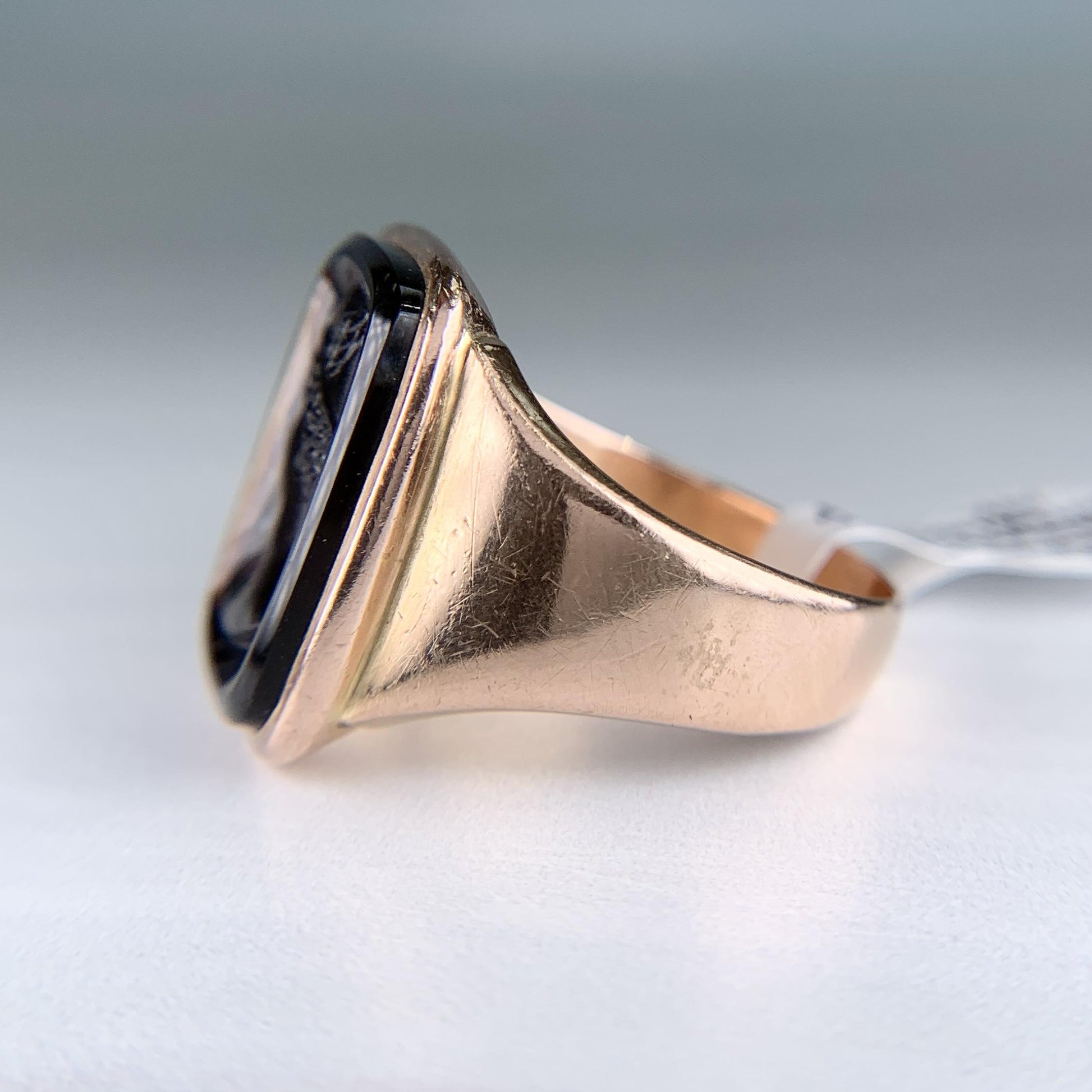 Antique 1888 Sardonyx Intaglio Ring 14k Yellow Gold