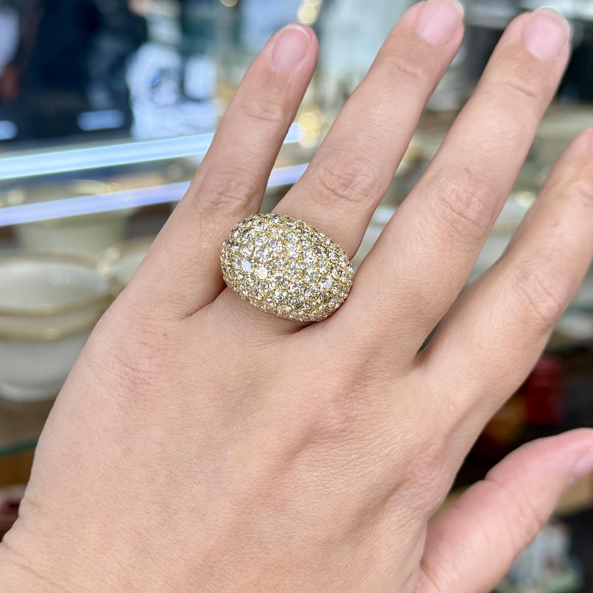 Diamond Dome Bombe Ring 18k
