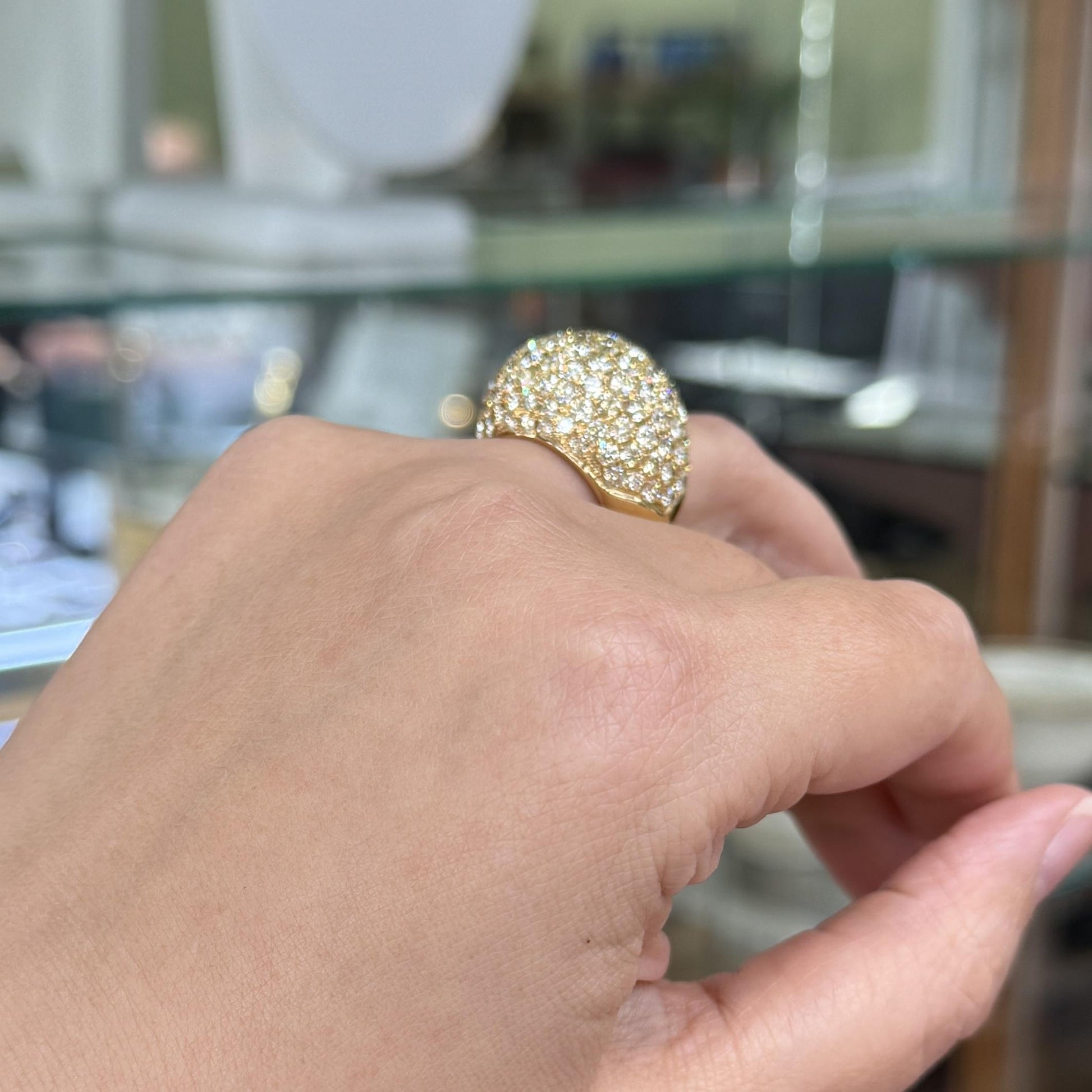 Diamond Dome Bombe Ring 18k
