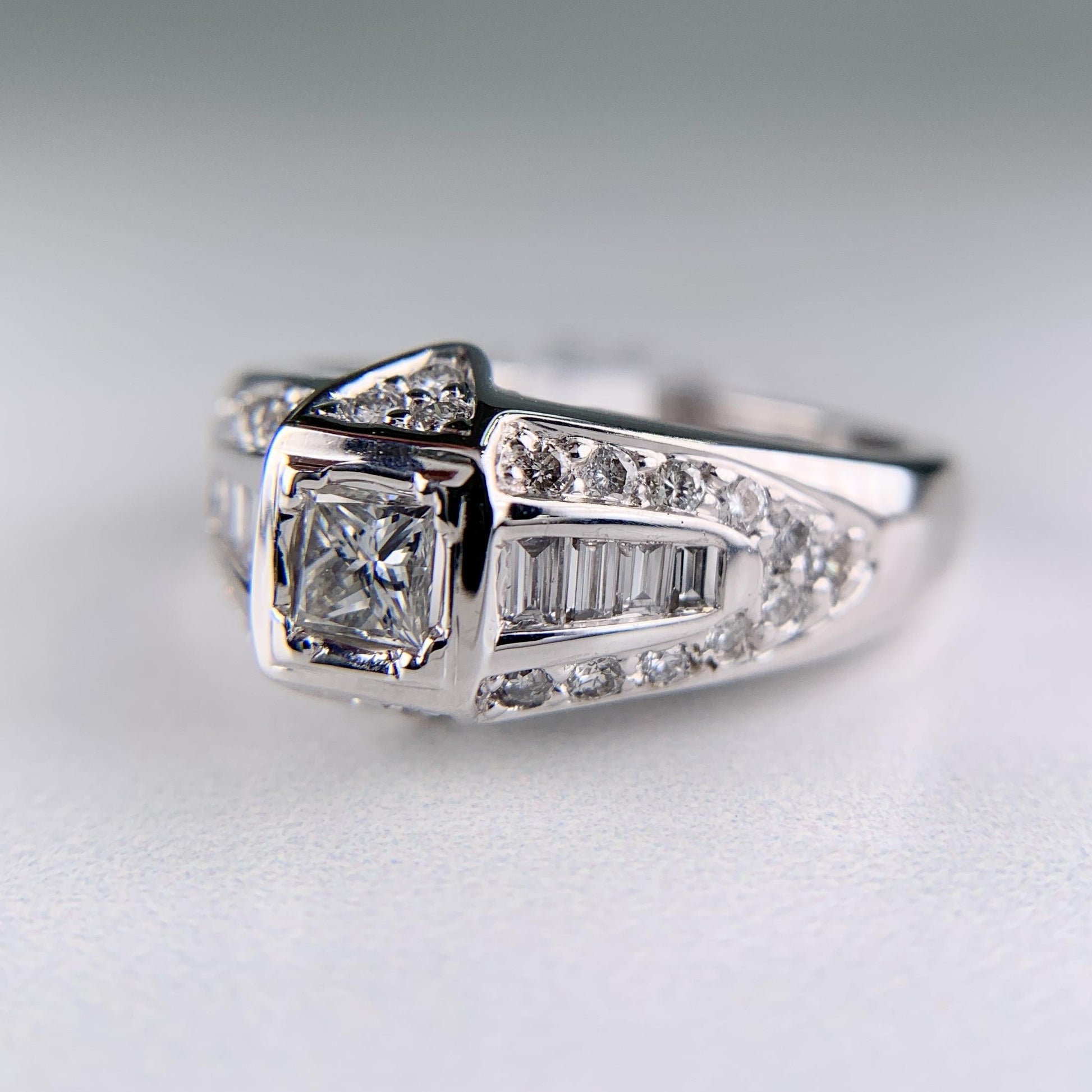 Estate Kate McCullar Diamond Engagement Ring 14k White Gold