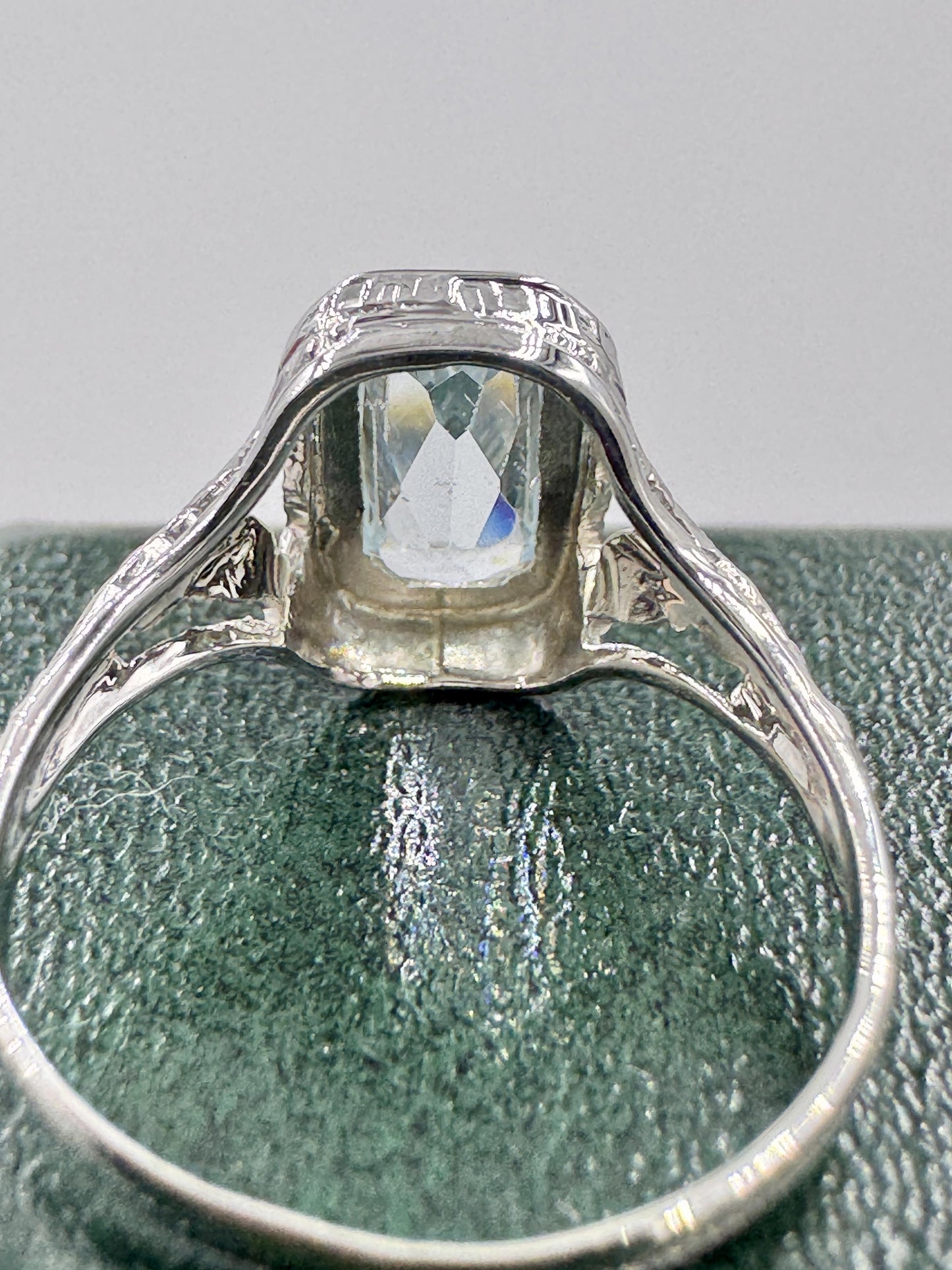 Art Deco 14k White Gold Aquamarine Ring