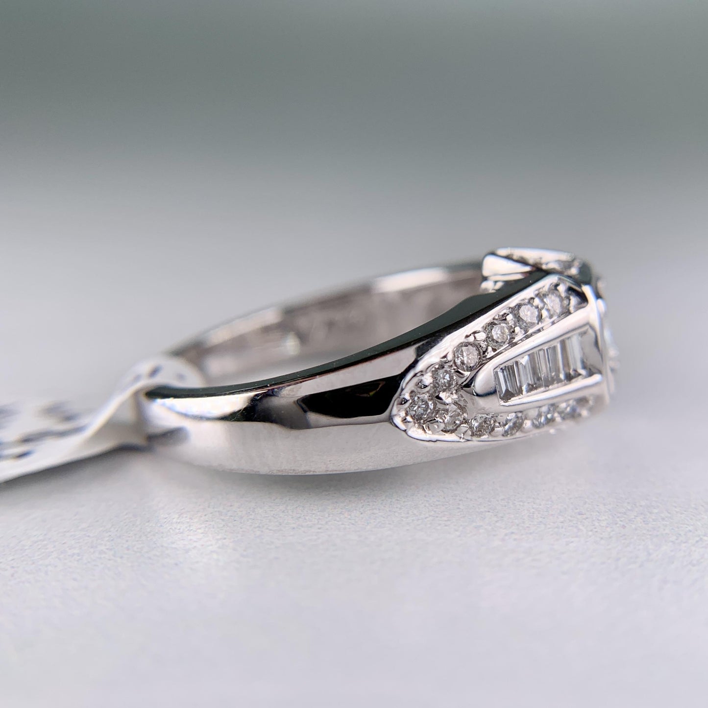 Estate Kate McCullar Diamond Engagement Ring 14k White Gold