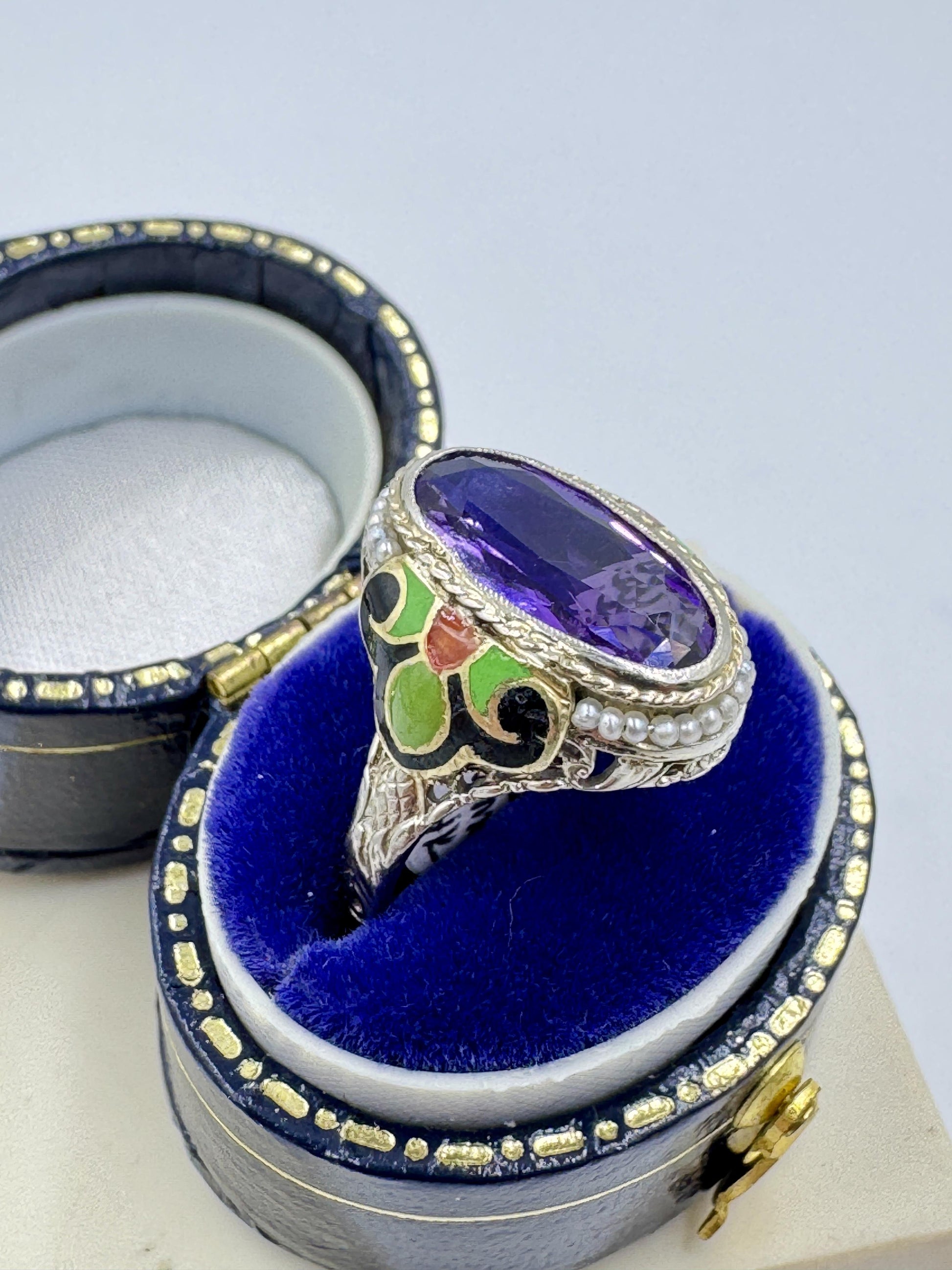 Art Deco 14k Gold Amethyst Enamel Filigree Ring