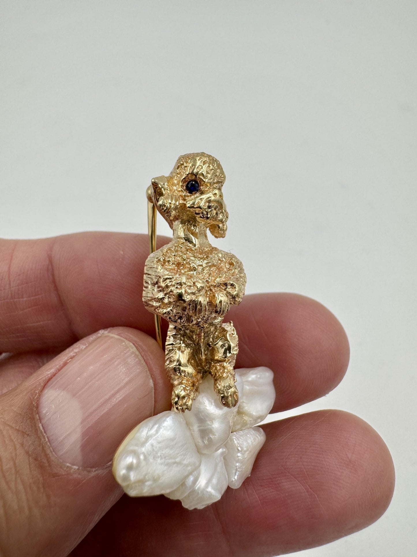 Ruser 14k Gold Poodle Fresh Water Sapphire Eyes Brooch Pin