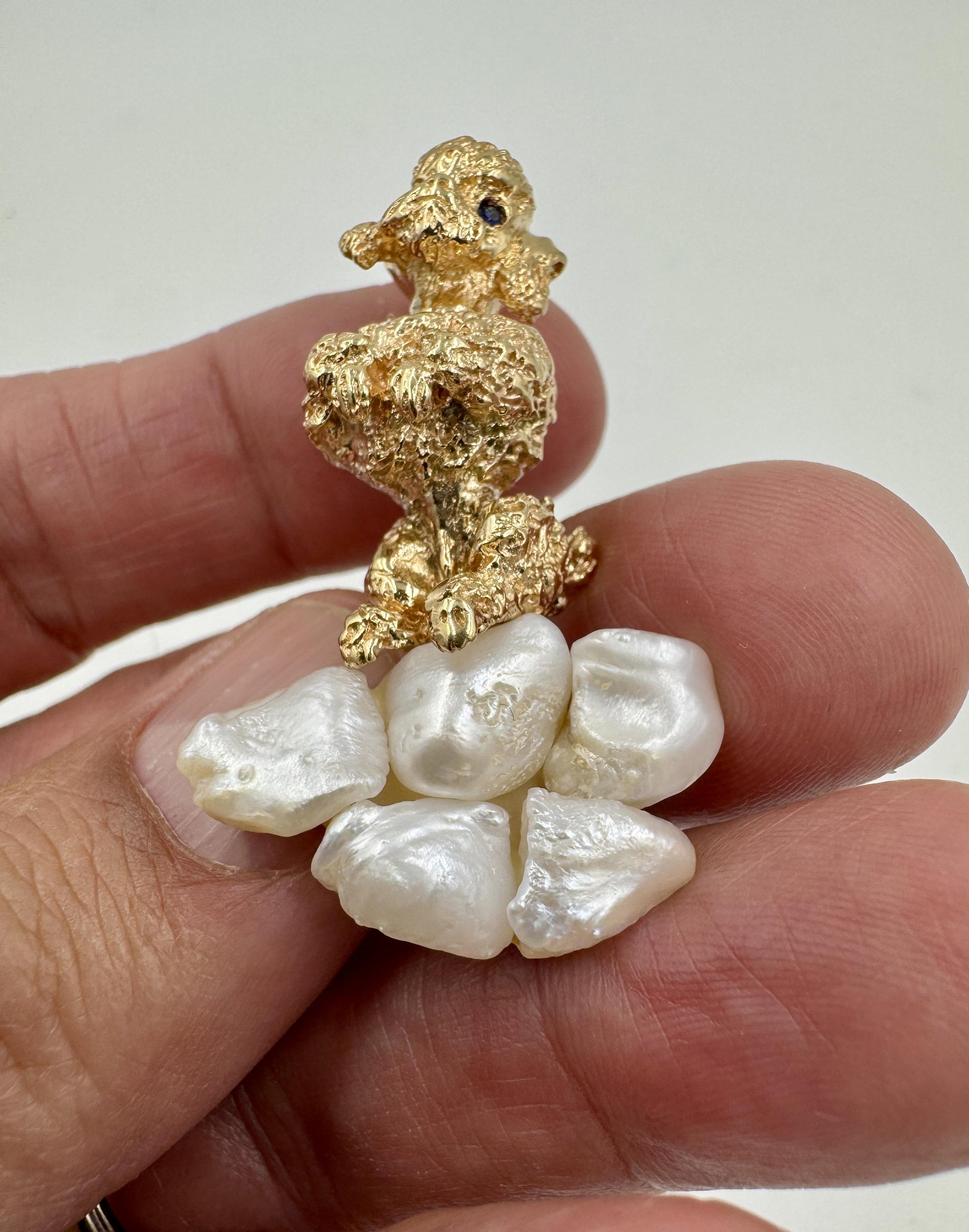 Ruser 14k Gold Poodle Fresh Water Sapphire Eyes Brooch Pin