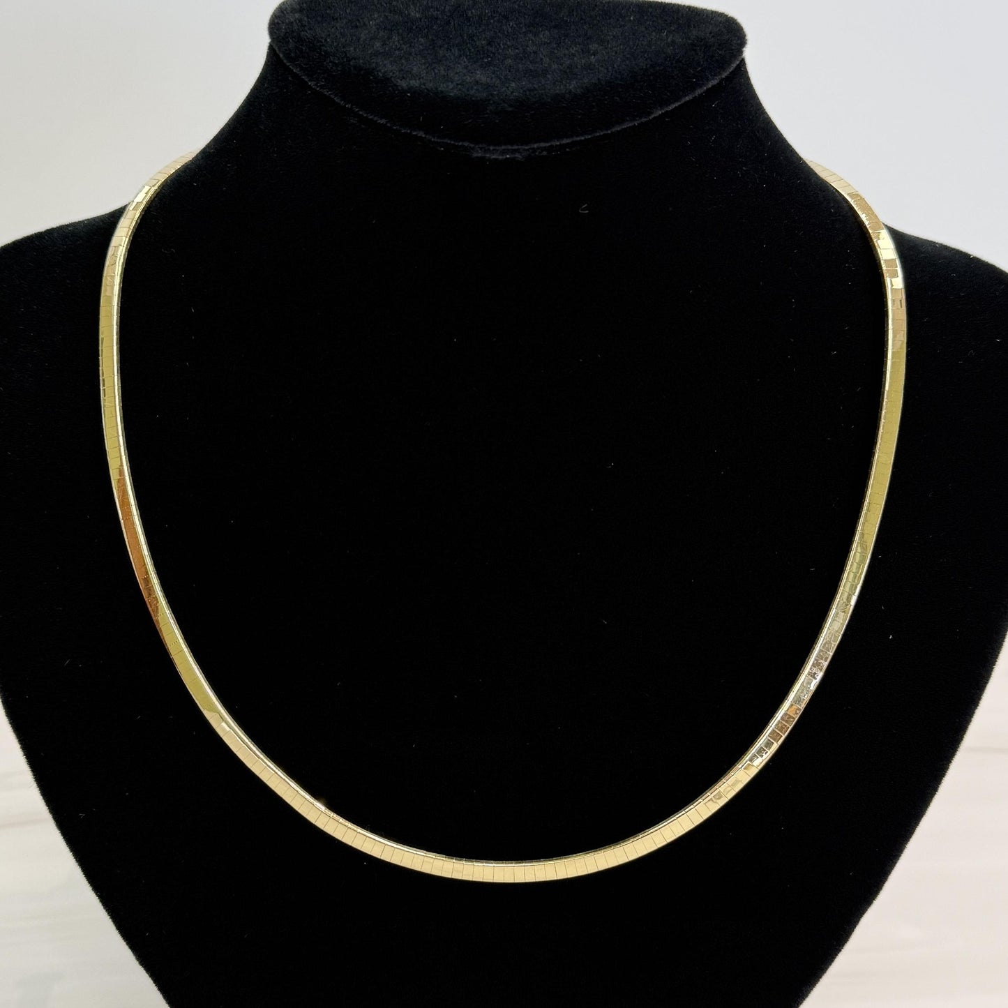 4mm Omega Chain Necklace 14k Yellow Gold