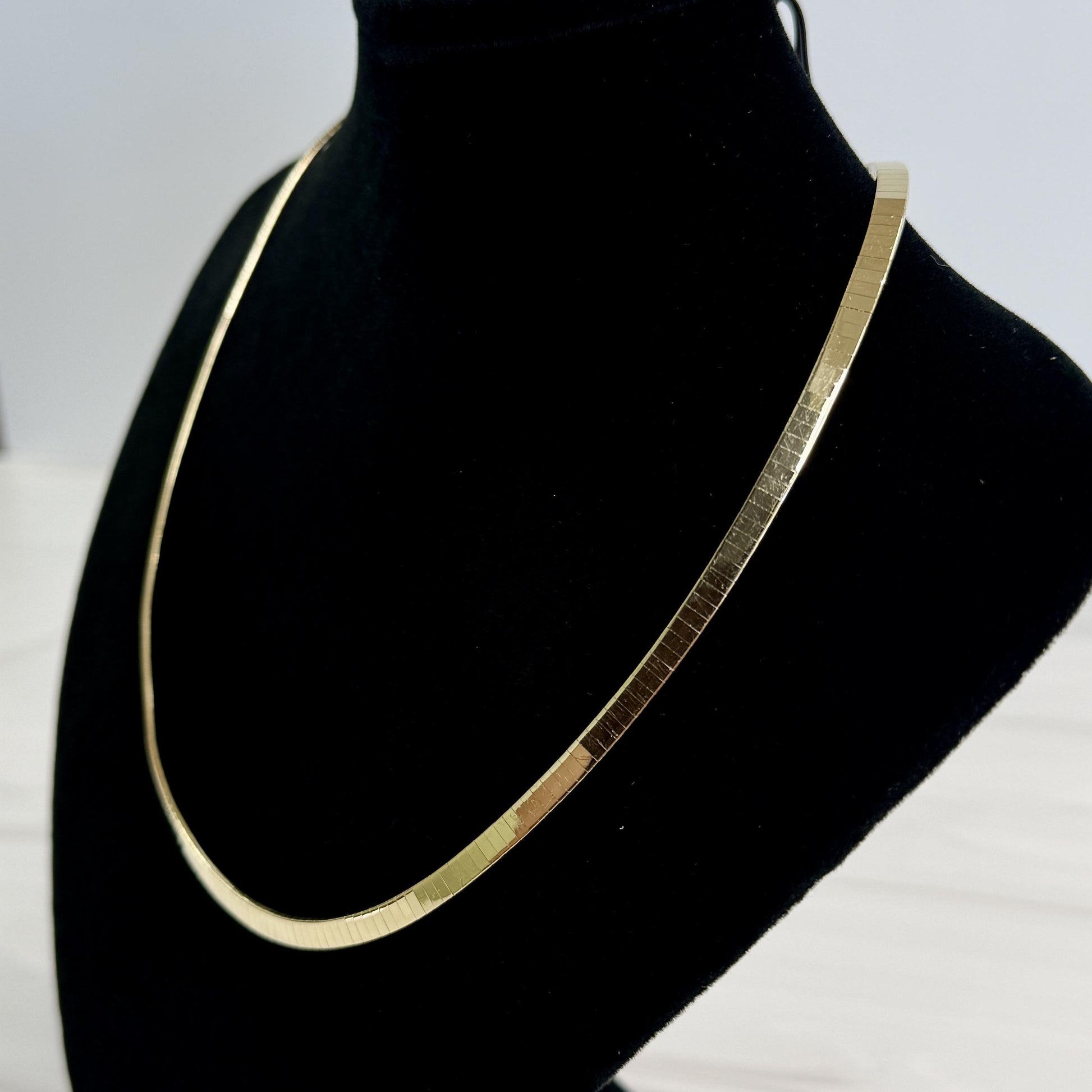 4mm Omega Chain Necklace 14k Yellow Gold