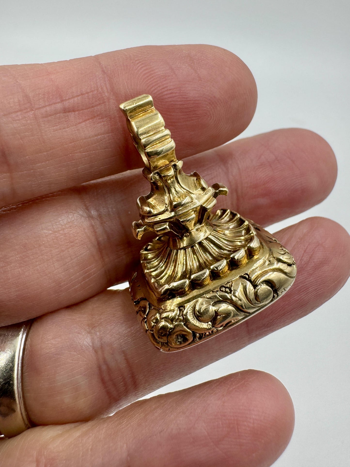 Victorian 14k Gold Bloodstone Fob Pendant