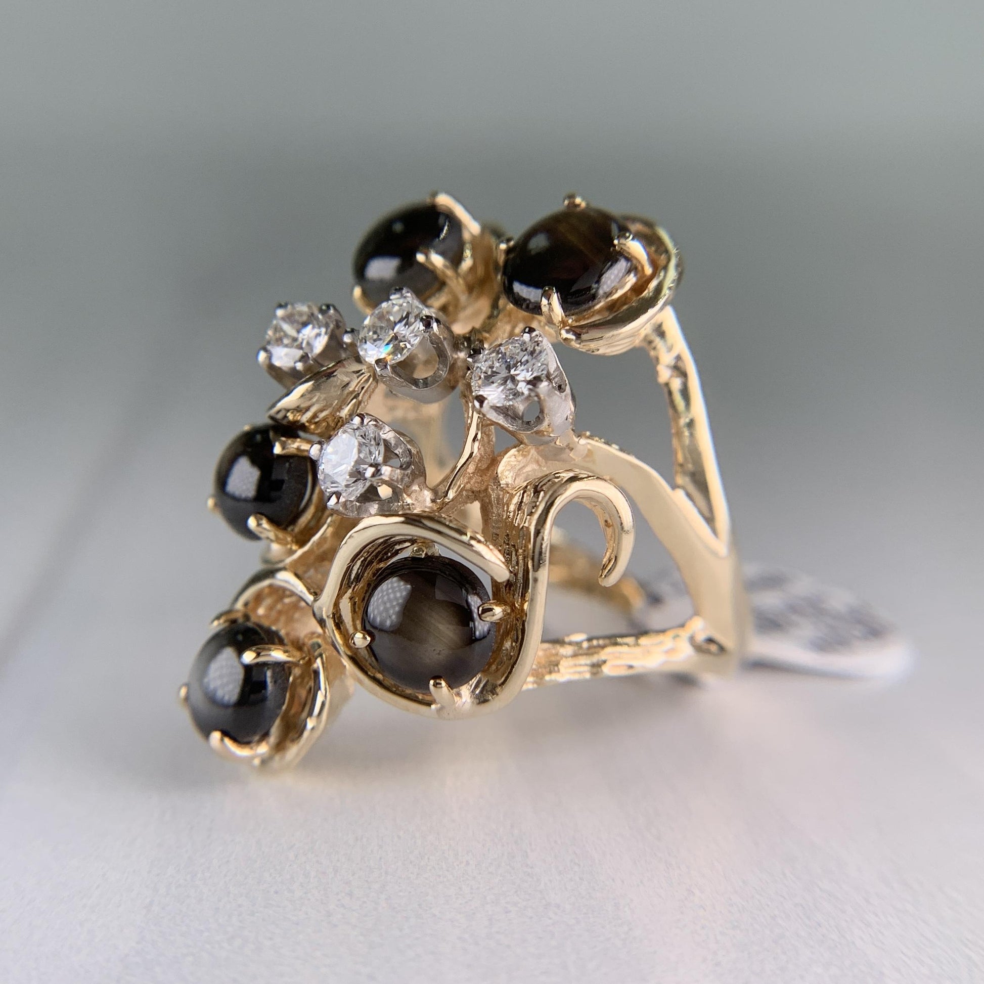 Vintage 1970's Black Star Sapphire and Diamond Ring 14k Yellow Gold
