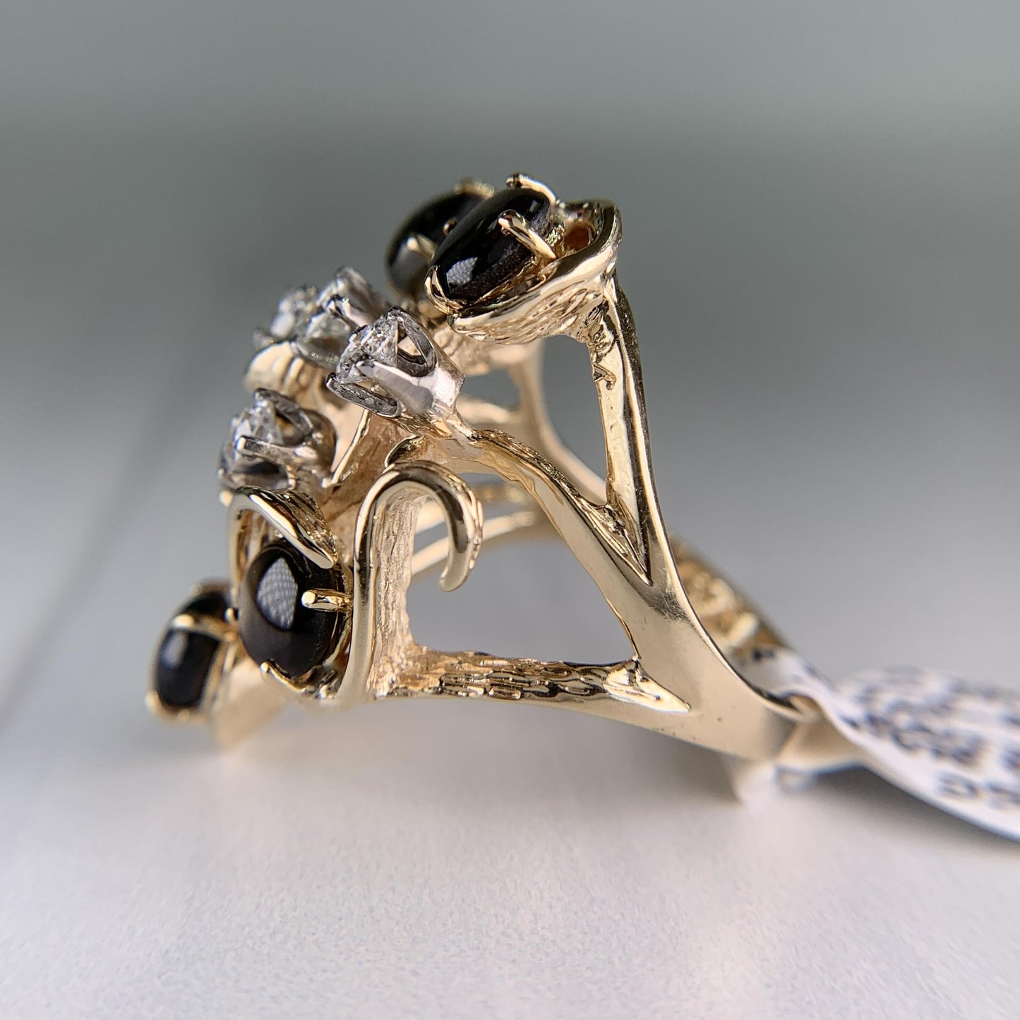 Vintage 1970's Black Star Sapphire and Diamond Ring 14k Yellow Gold