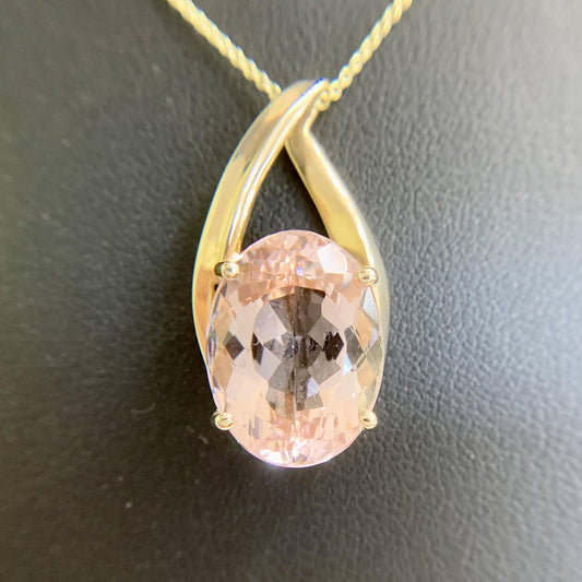 Clyde Duneier 8.5ct Oval Morganite Necklace 14k Yellow Gold