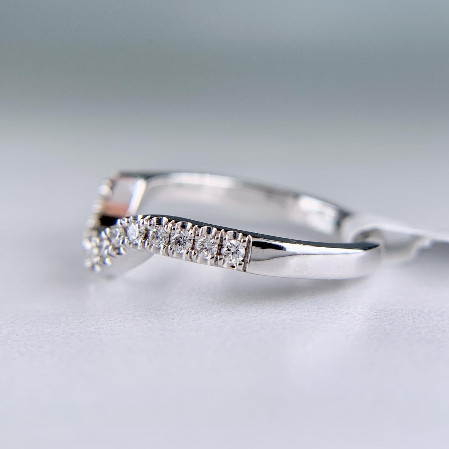 Curved Diamond Band Ring 14k White Gold