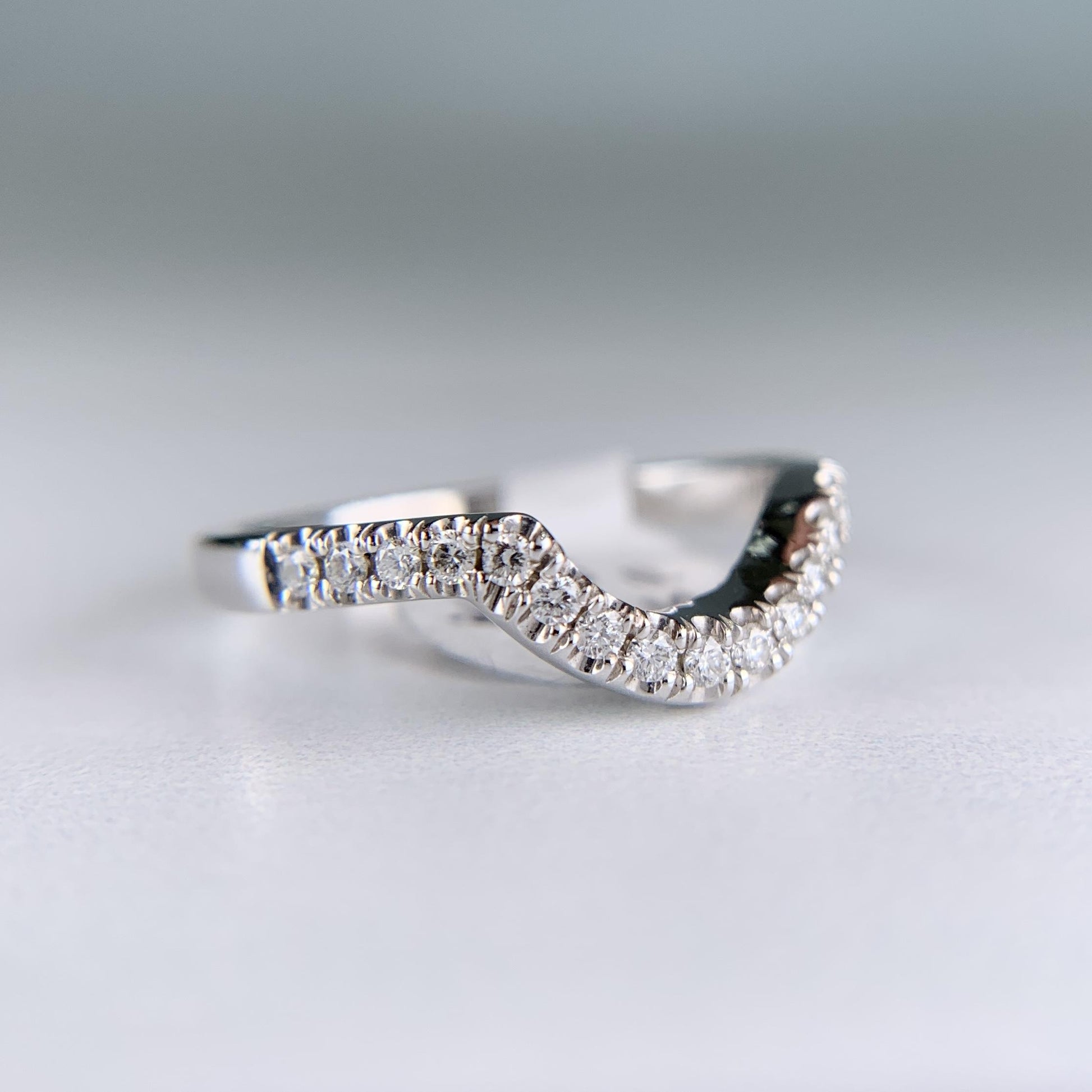 Curved Diamond Band Ring 14k White Gold