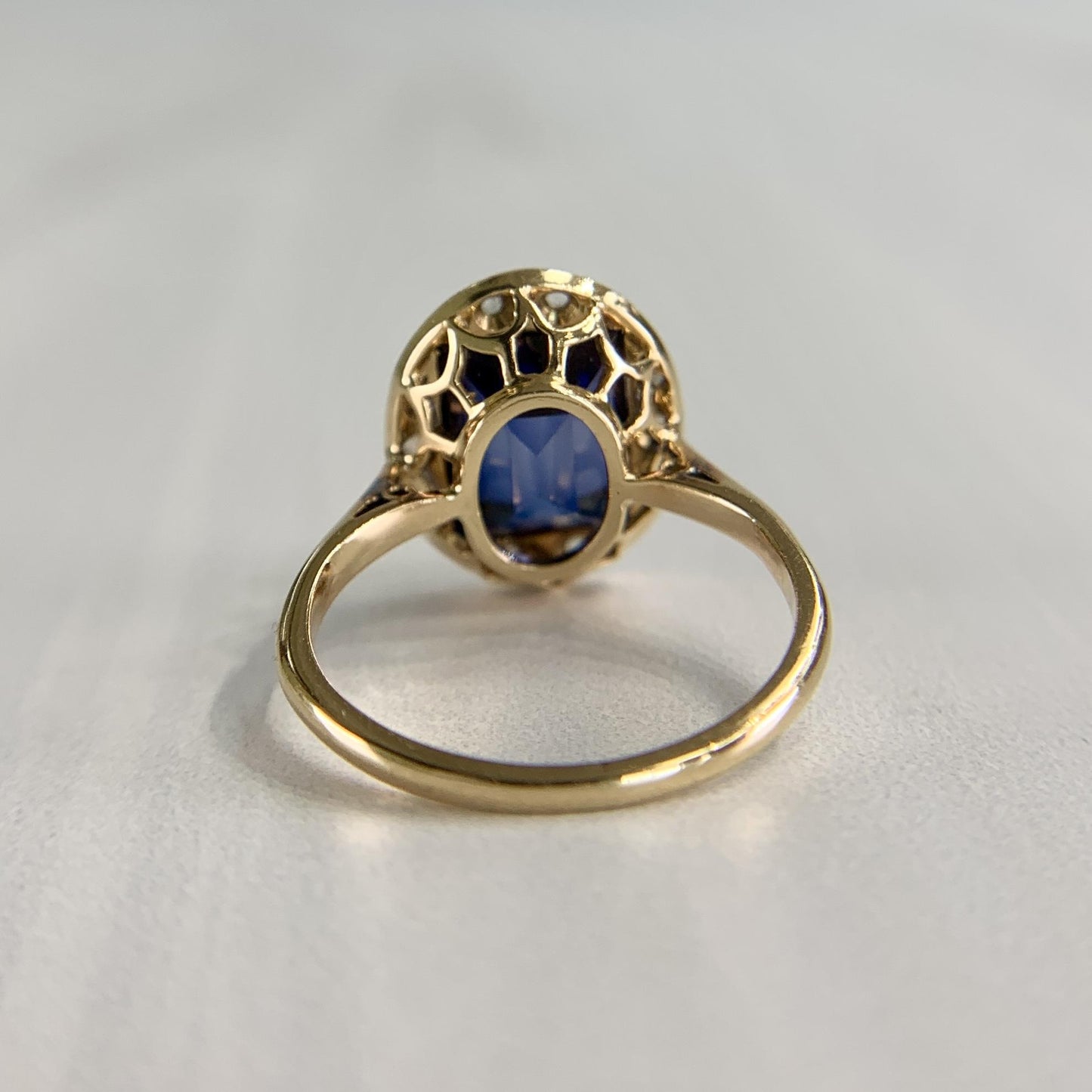 Antique 1930's Lab Grown Sapphire and Rose Cut Diamond Ring 18k Gold