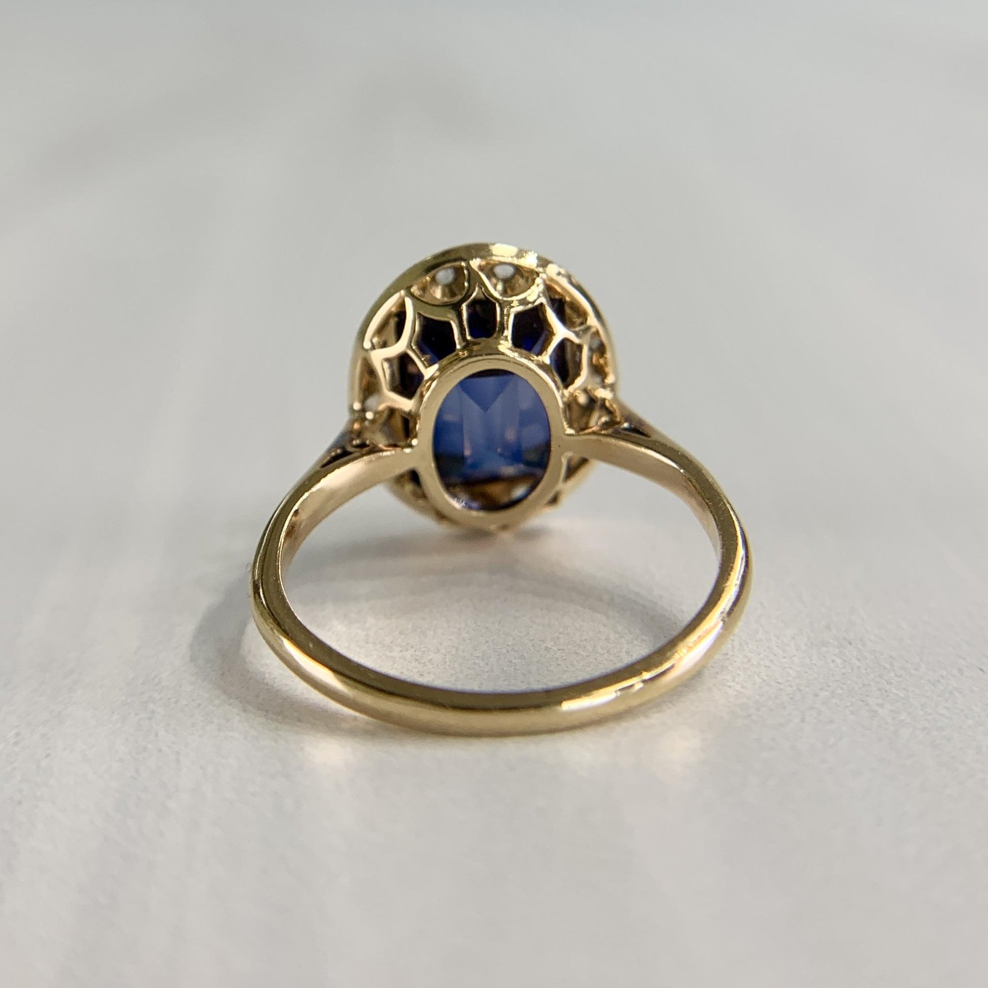 Antique 1930's Lab Grown Sapphire and Rose Cut Diamond Ring 18k Gold