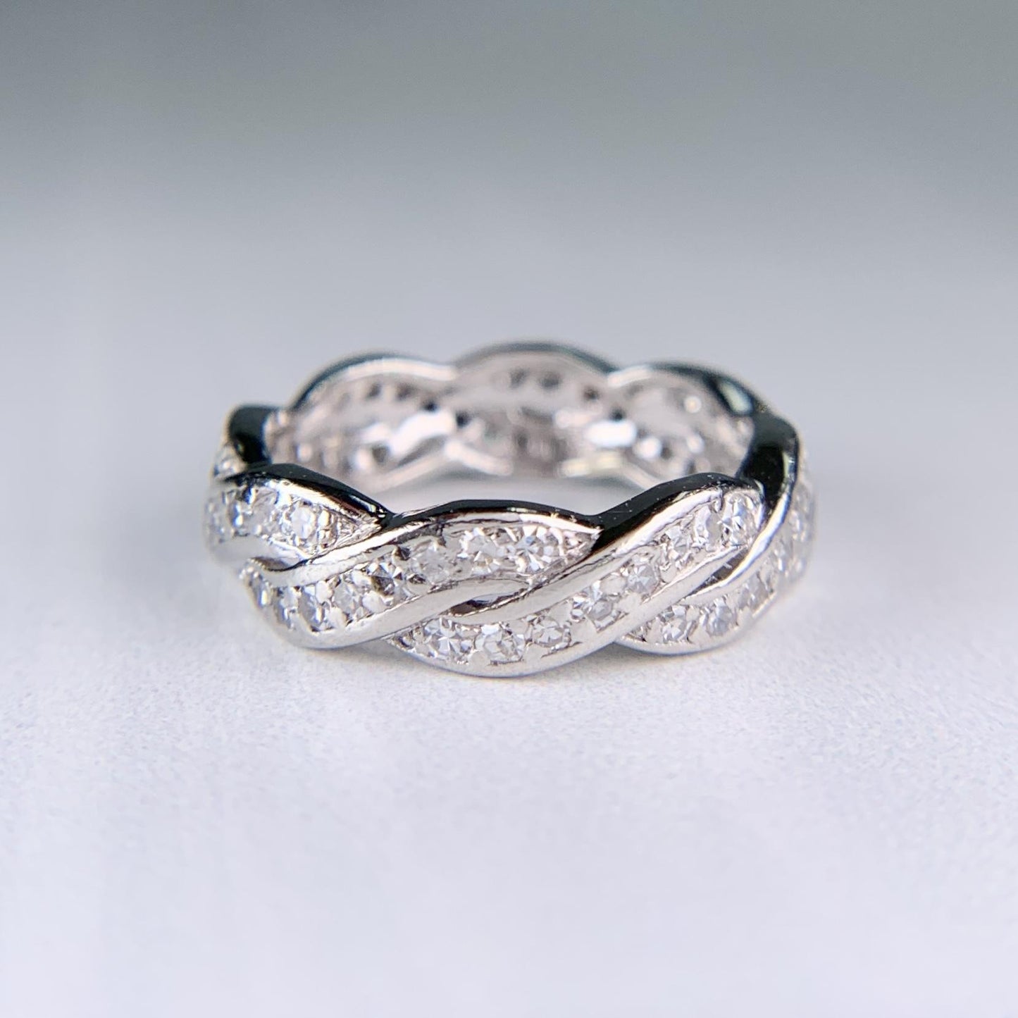 Vintage 1950's Twist Diamond Eternity Band Ring Platinum