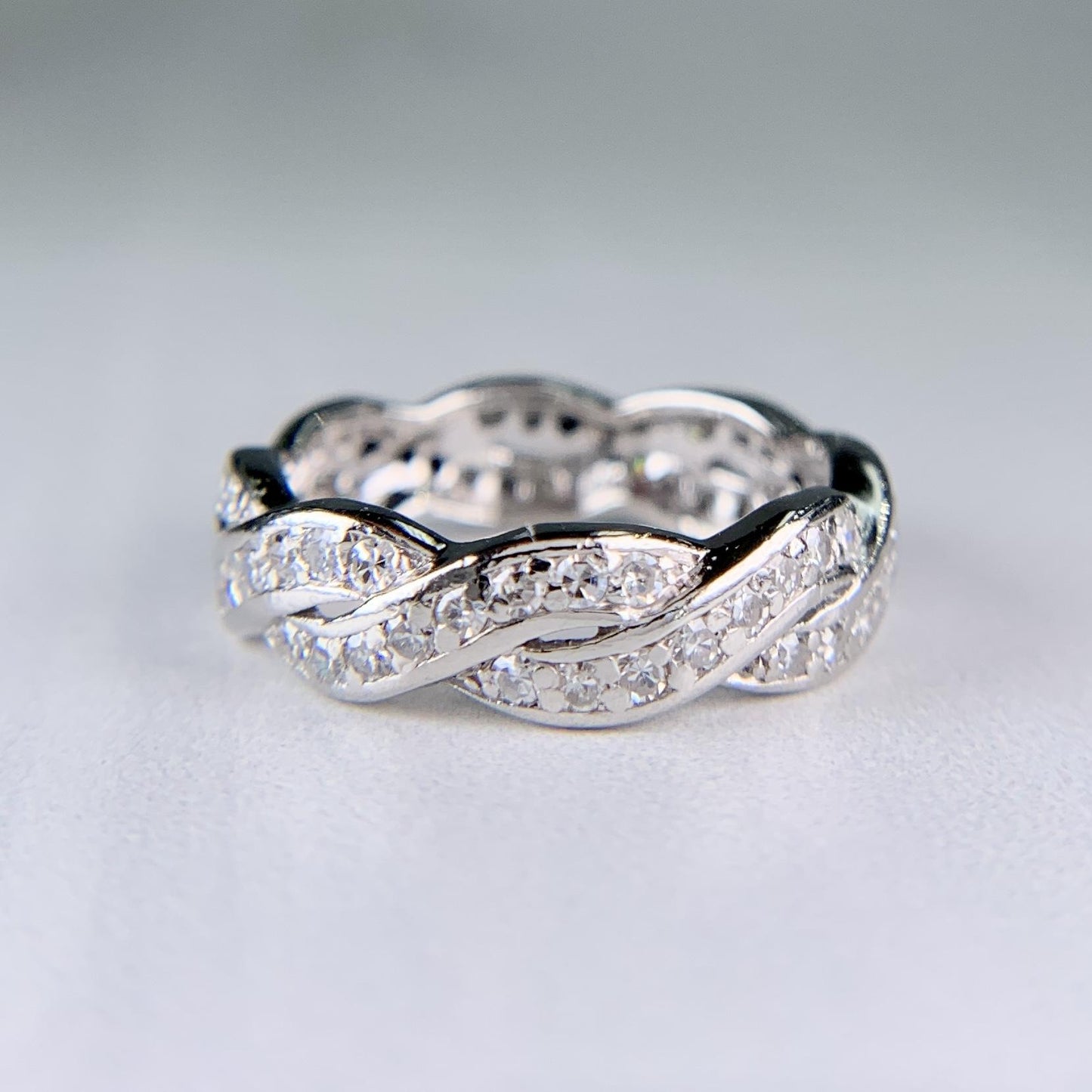 Vintage 1950's Twist Diamond Eternity Band Ring Platinum