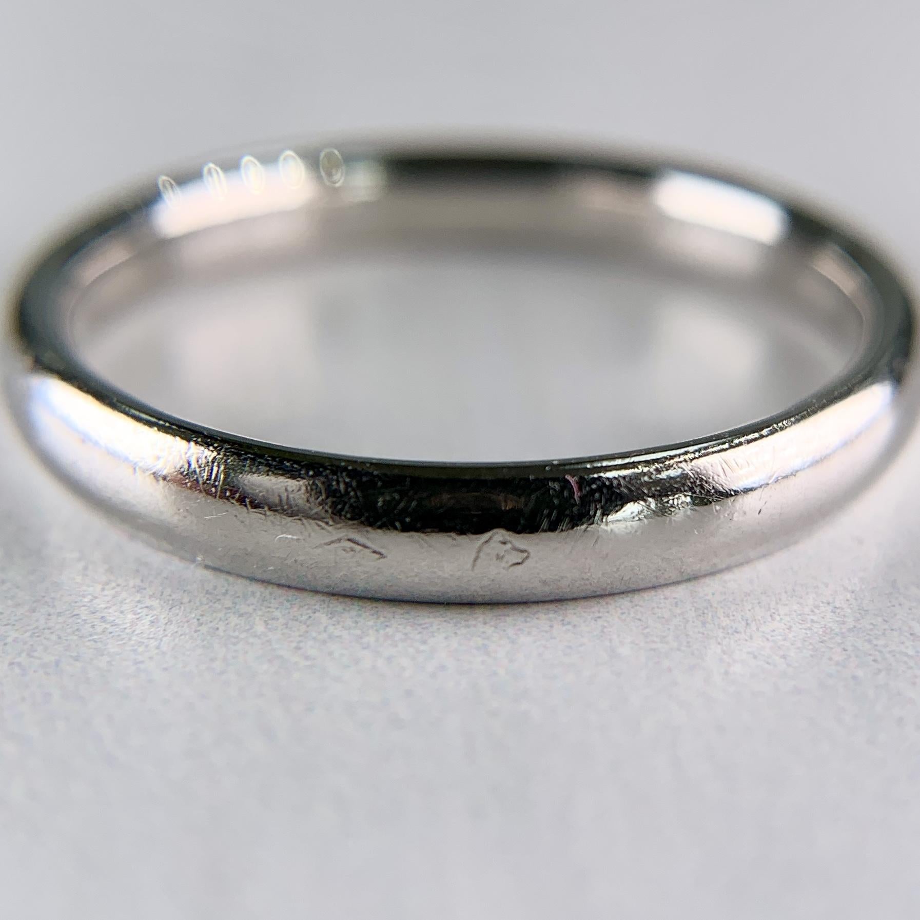 Van Cleef & Arpels 3mm Engraved Platinum Band Wedding Ring