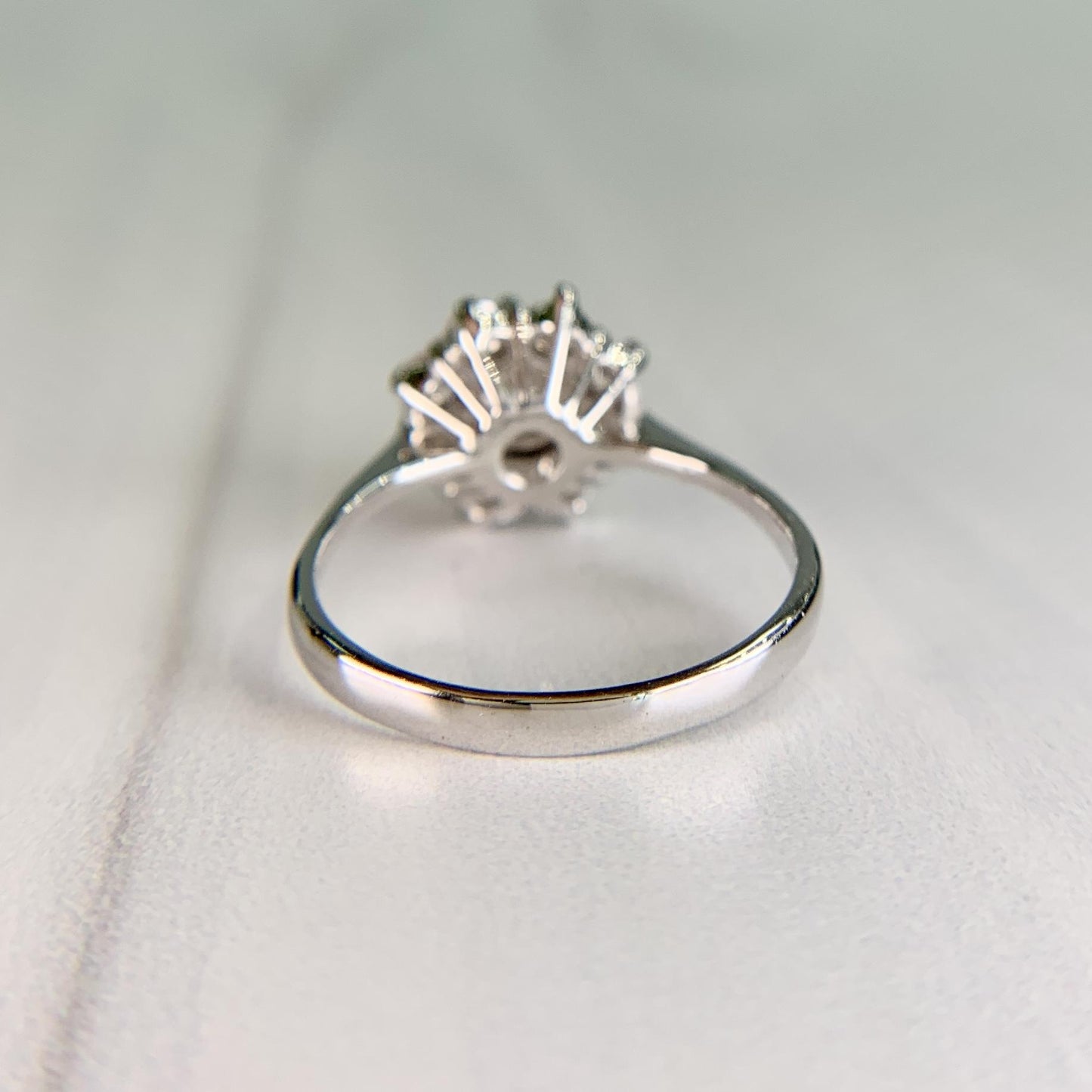 Vintage Diamond Halo Engagement Ring 18k White Gold