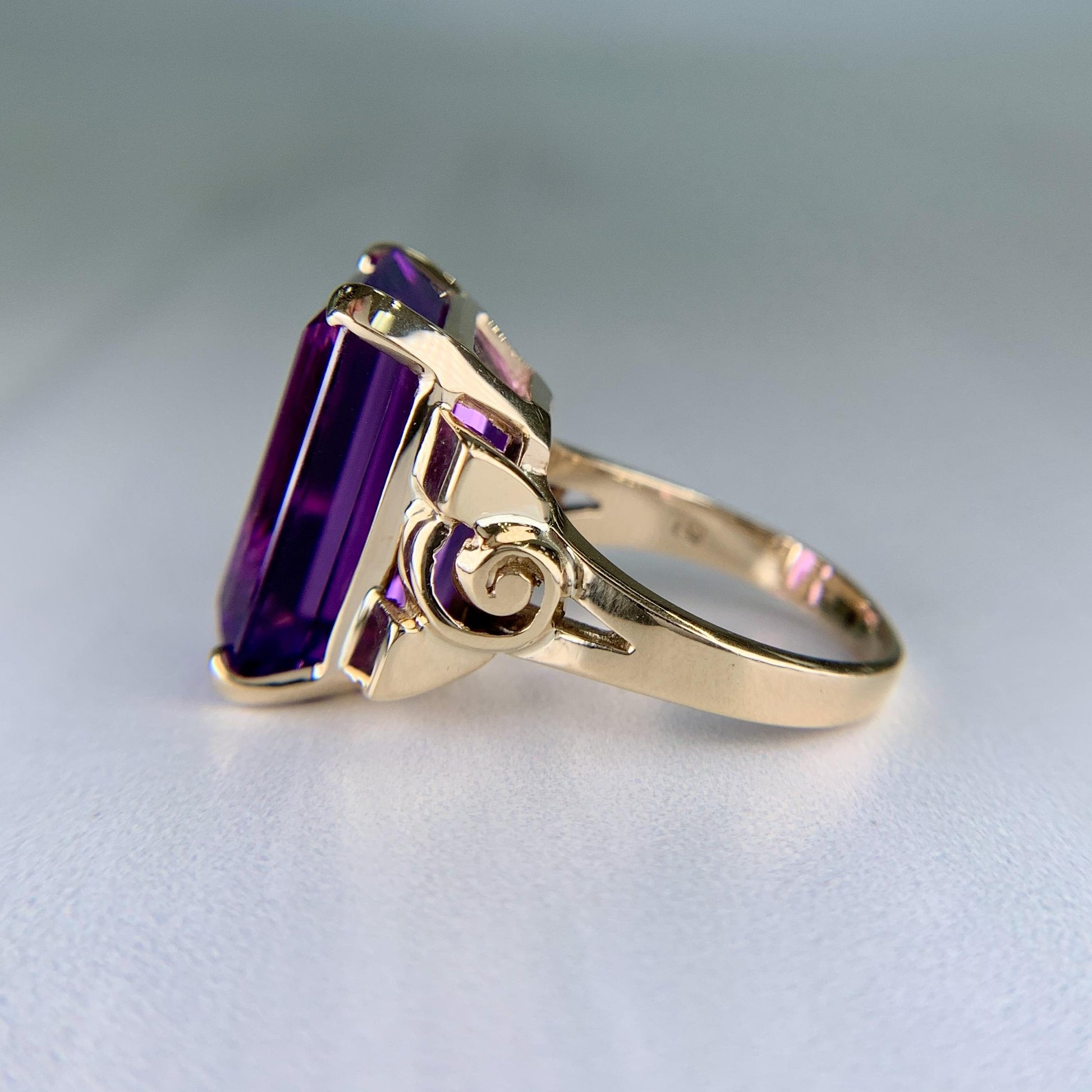 Vintage 1950's Retro Emerald Cut Amethyst Statement Ring 14k Yellow Gold
