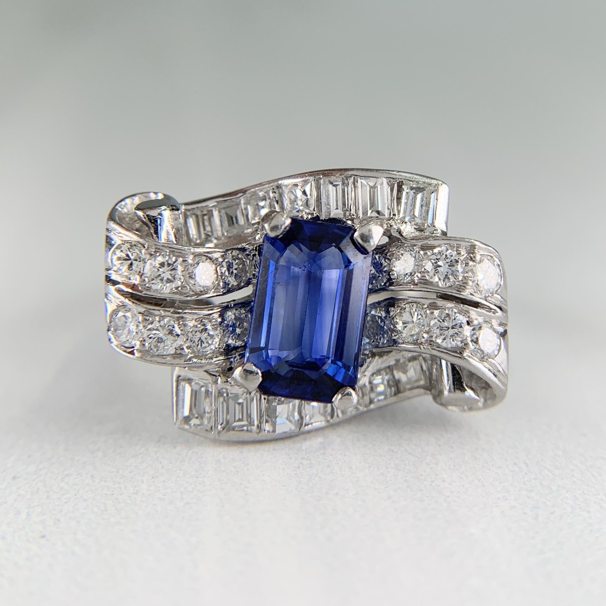 1950's Vintage Blue Sapphire and Diamond Ring Platinum