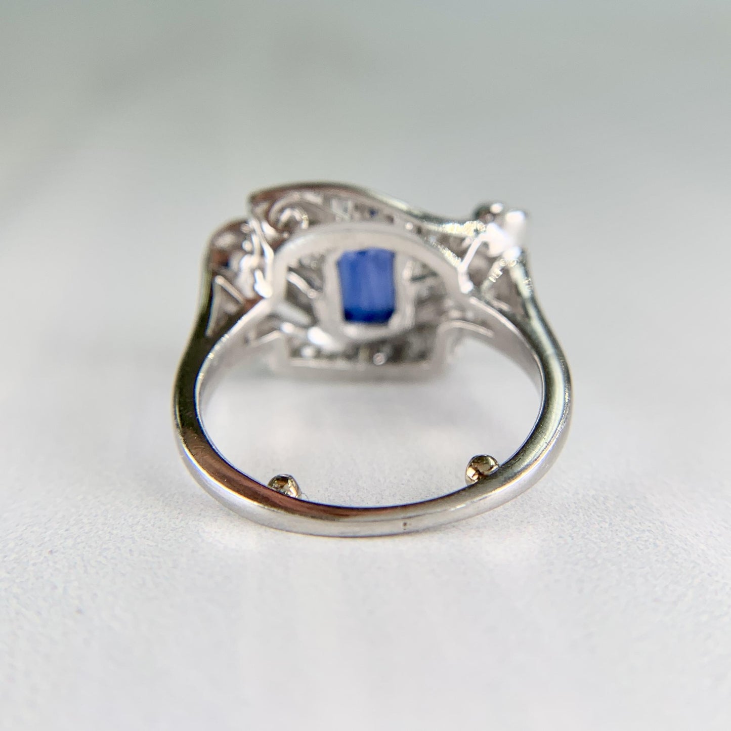 1950's Vintage Blue Sapphire and Diamond Ring Platinum
