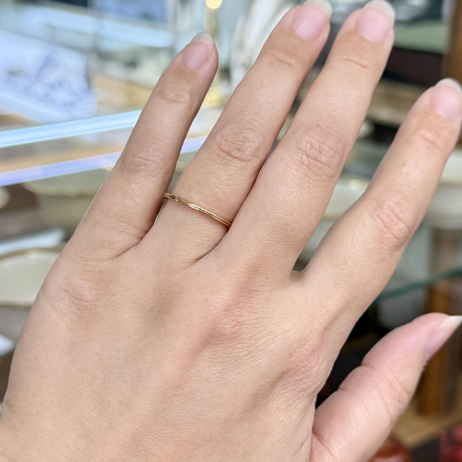 Vintage 1983 Gold Band Ring 18k Yellow Gold