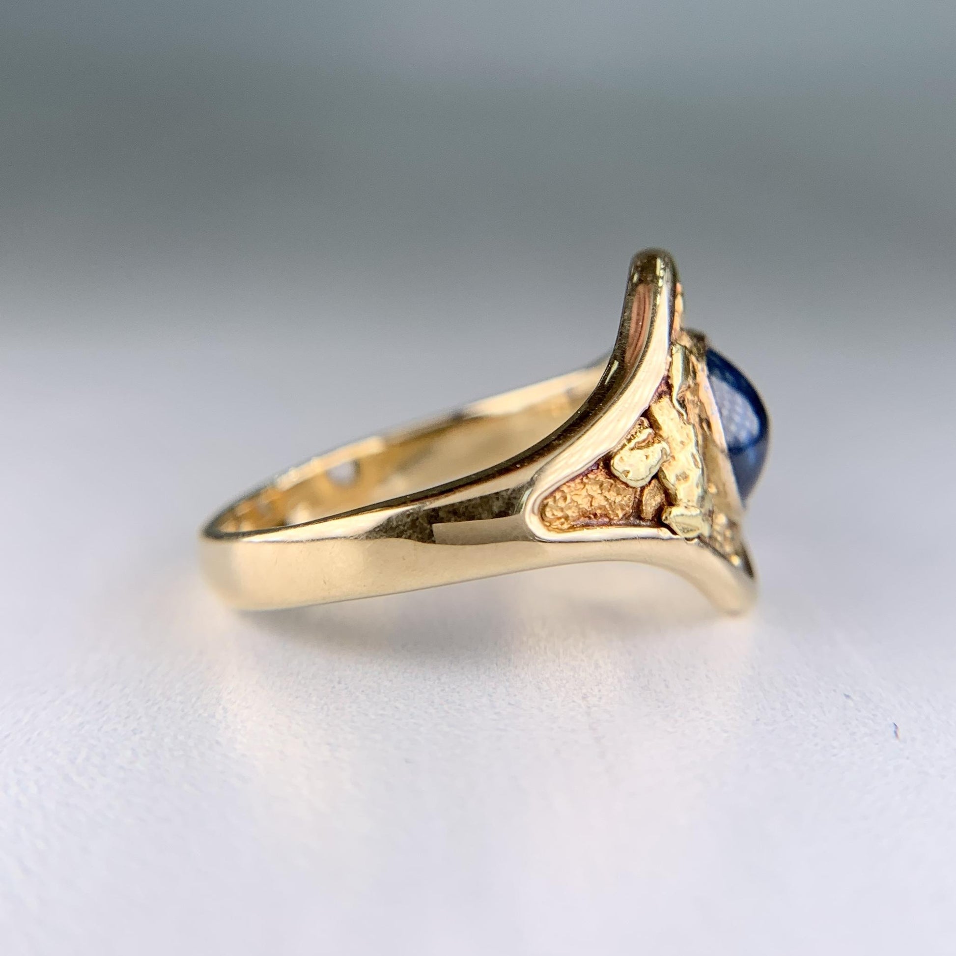 Antique Circa 1890's Sapphire Cabochon Gold Nugget Ring 14k Yellow Gold