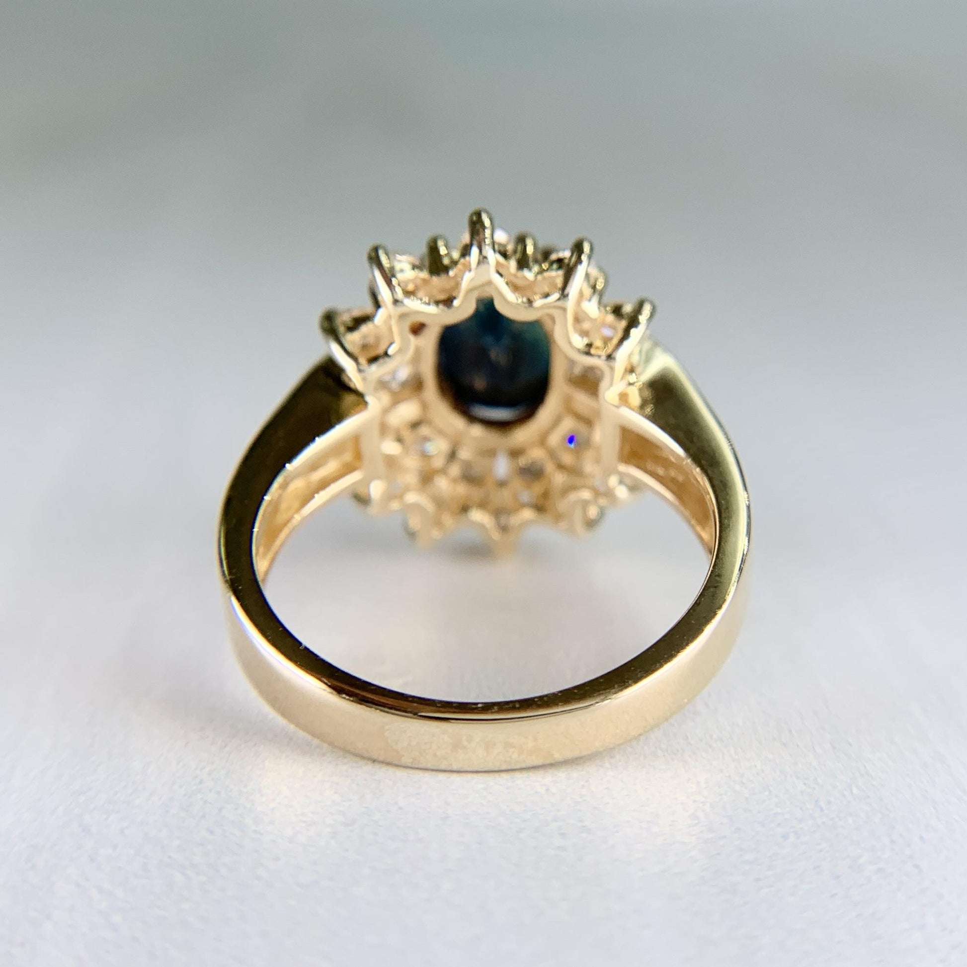 Estate Sapphire and Diamond Ring 14k Yellow Gold