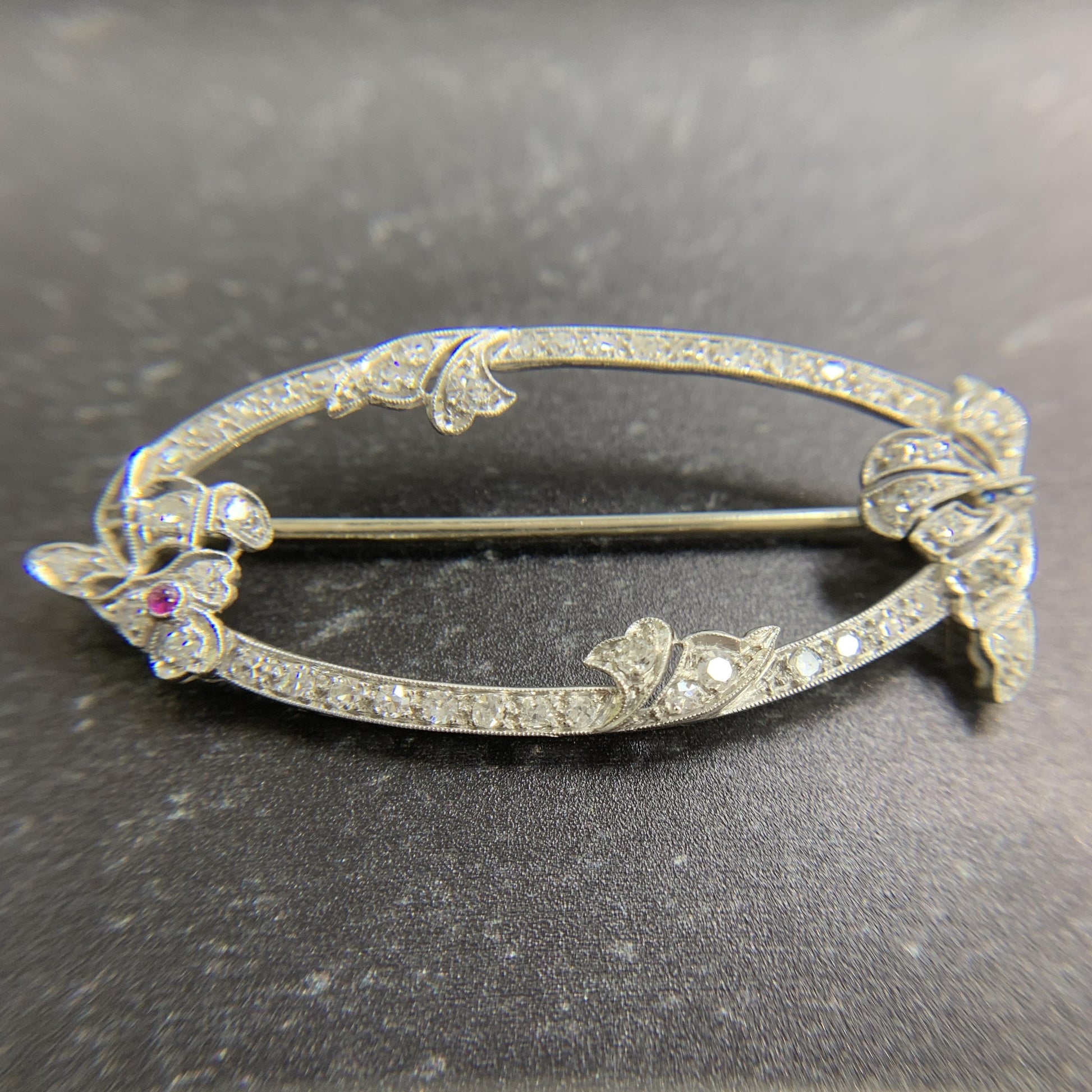 Vintage 1930's Art Deco Diamond Brooch Platinum/18k