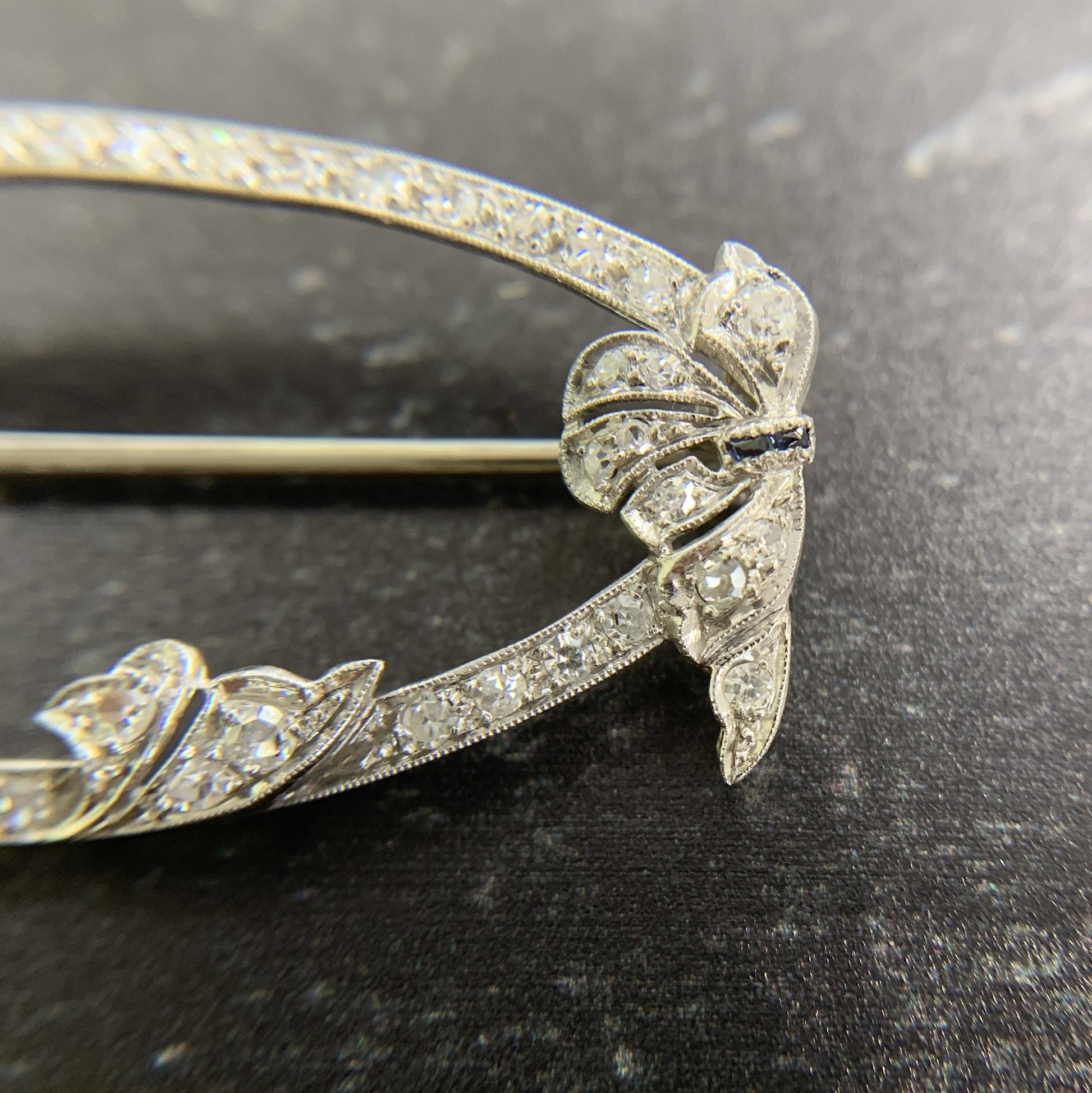 Vintage 1930's Art Deco Diamond Brooch Platinum/18k