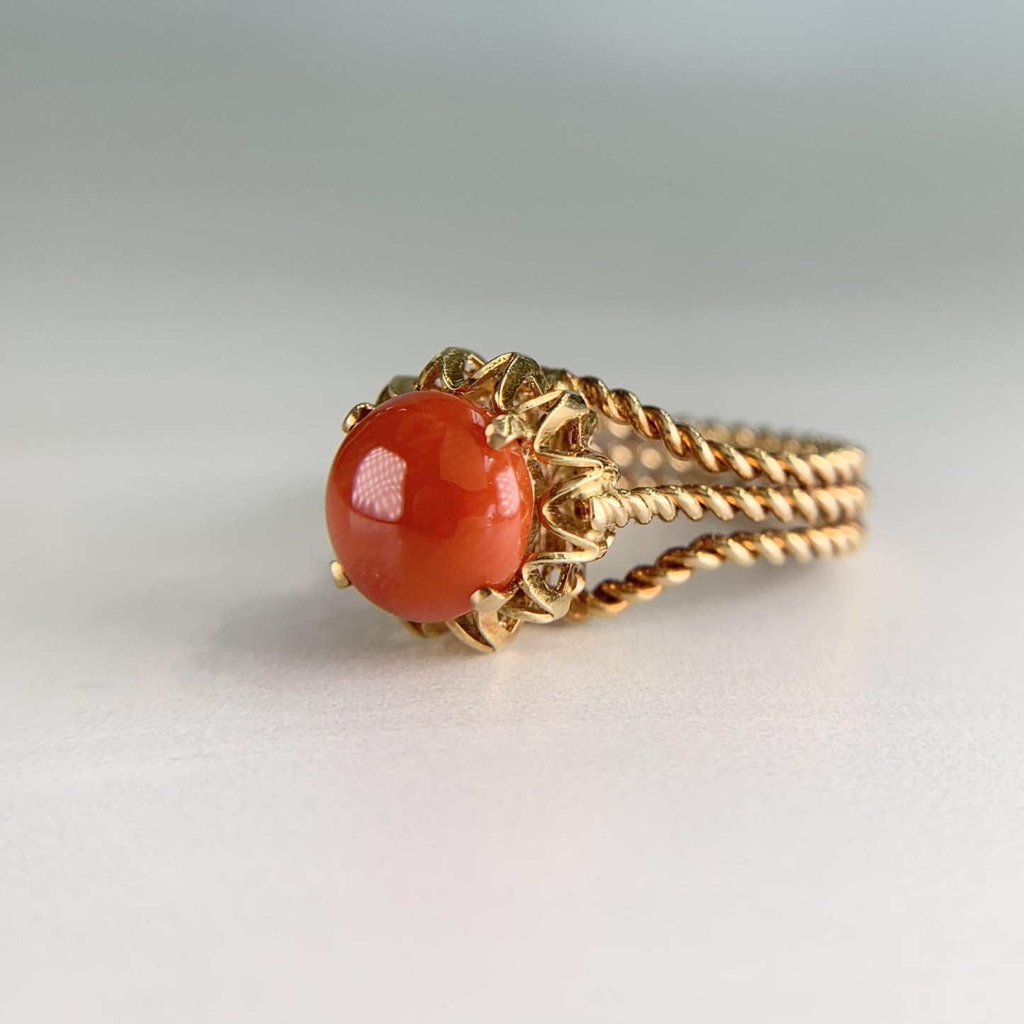 Estate Corletto Italian 17k Yellow Gold Coral Twisted Rope Ring
