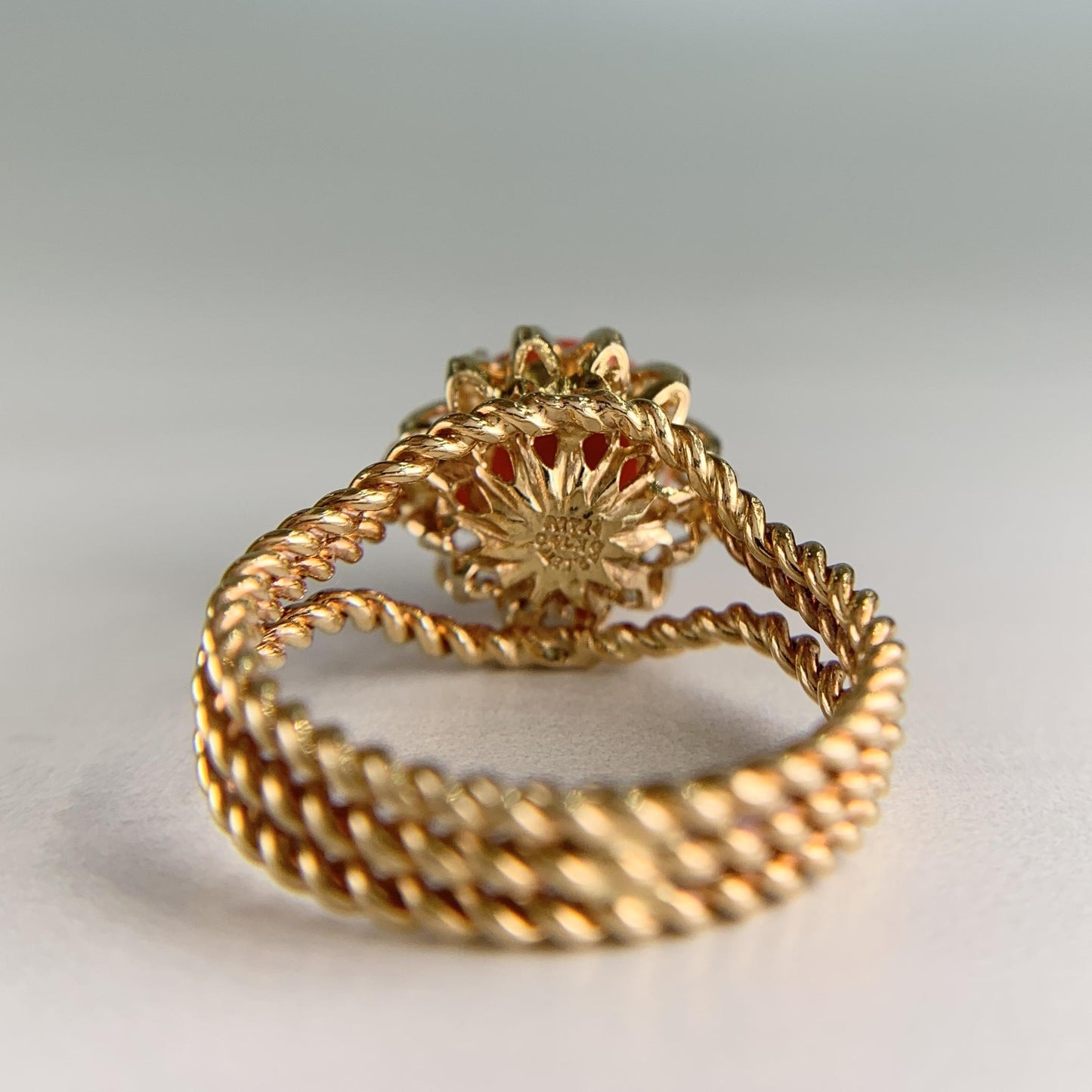Estate Corletto Italian 17k Yellow Gold Coral Twisted Rope Ring