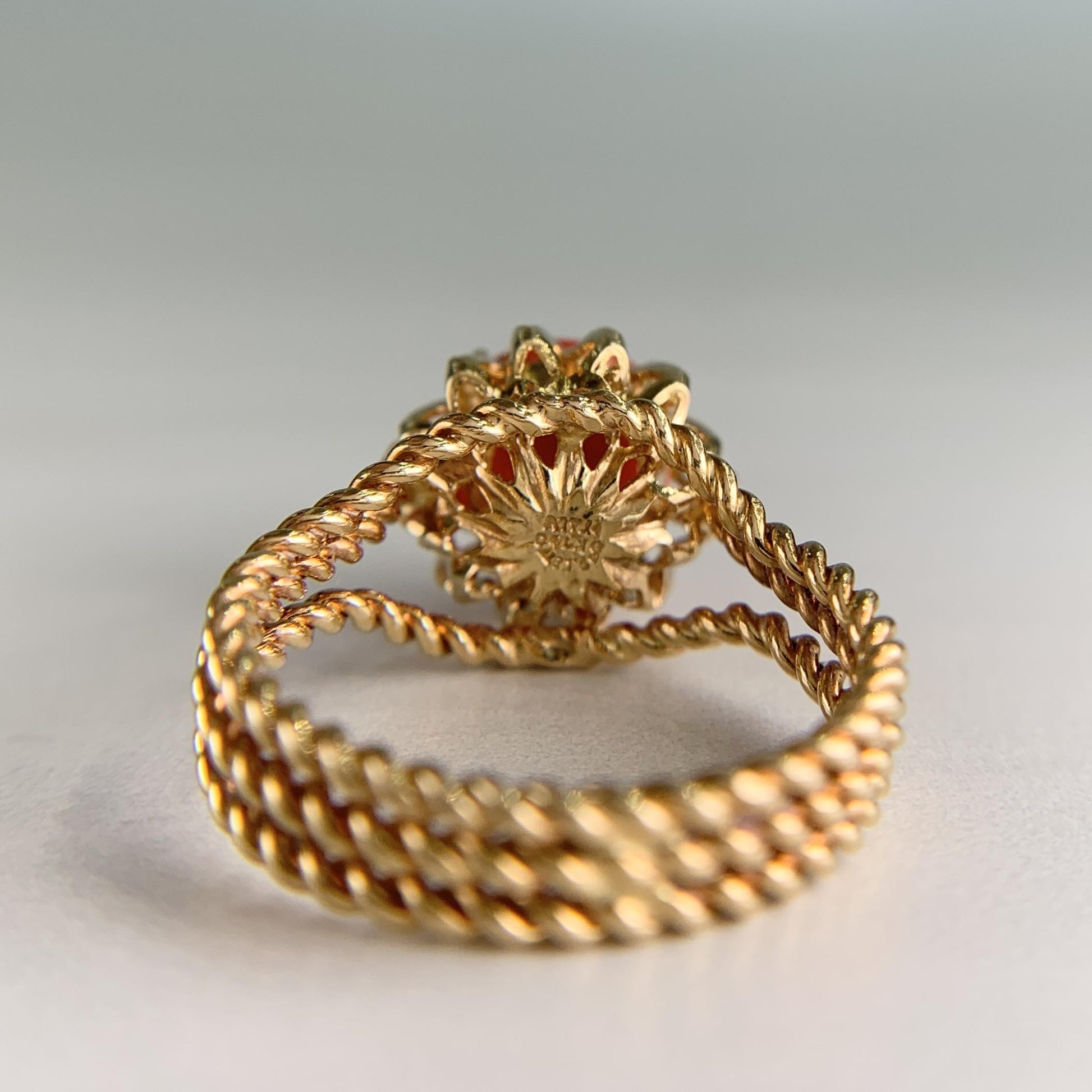 Estate Corletto Italian 17k Yellow Gold Coral Twisted Rope Ring
