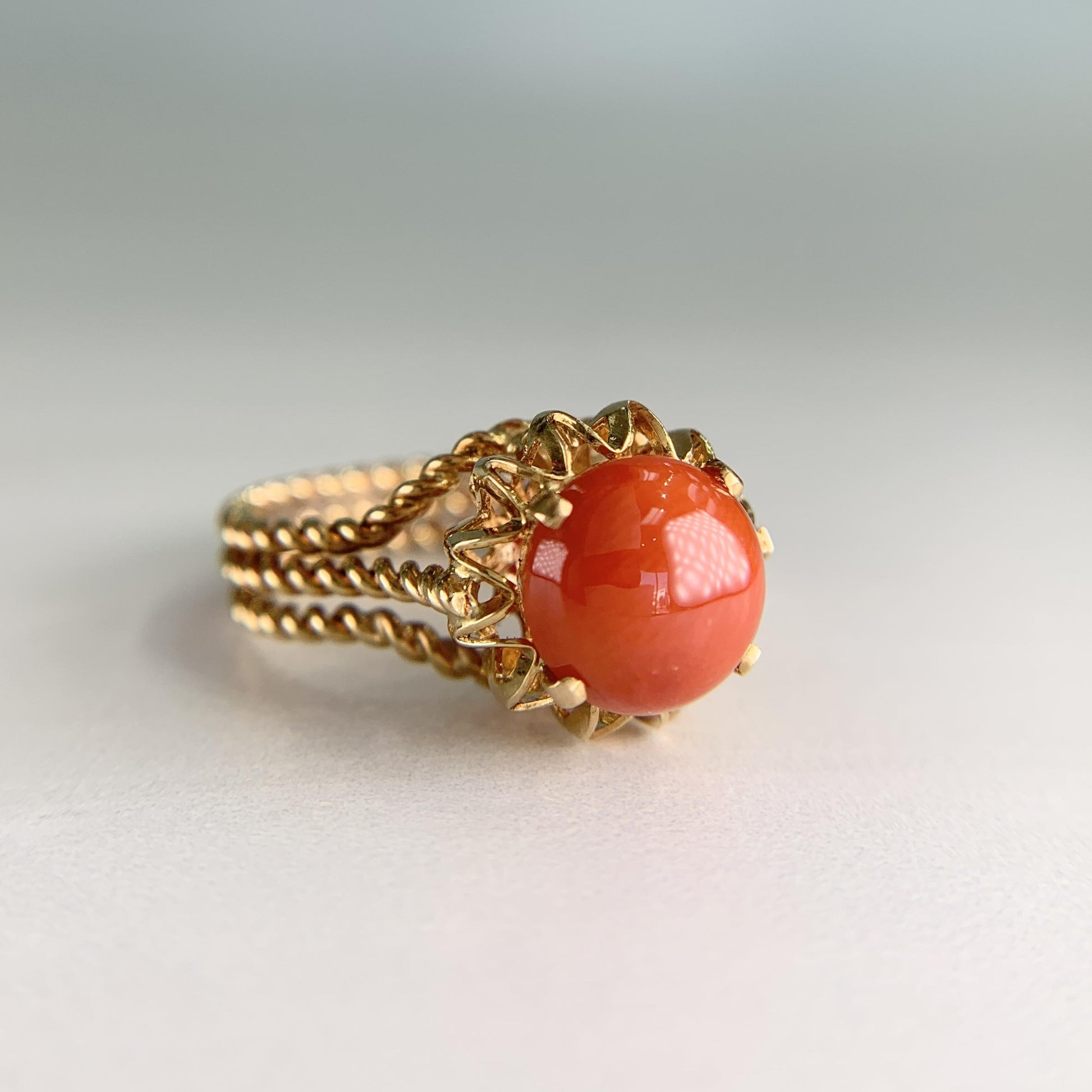 Estate Corletto Italian 17k Yellow Gold Coral Twisted Rope Ring