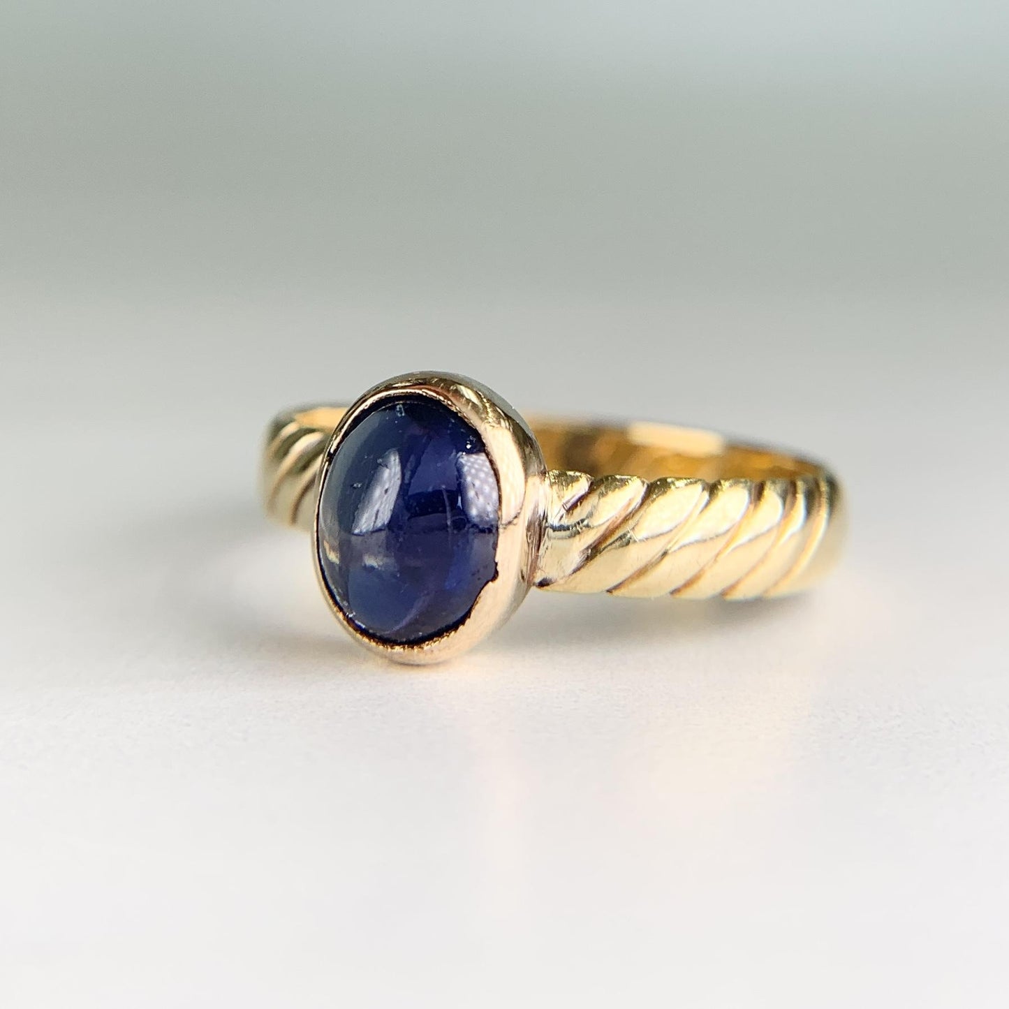 Antique Victorian 1850 Unheated Sapphire Cabochon Ring 18k/14k