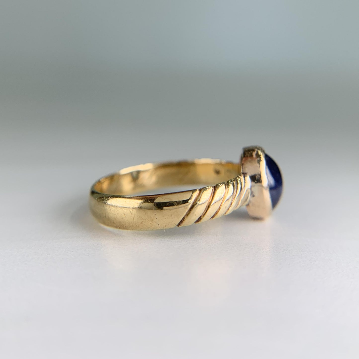 Antique Victorian 1850 Unheated Sapphire Cabochon Ring 18k/14k