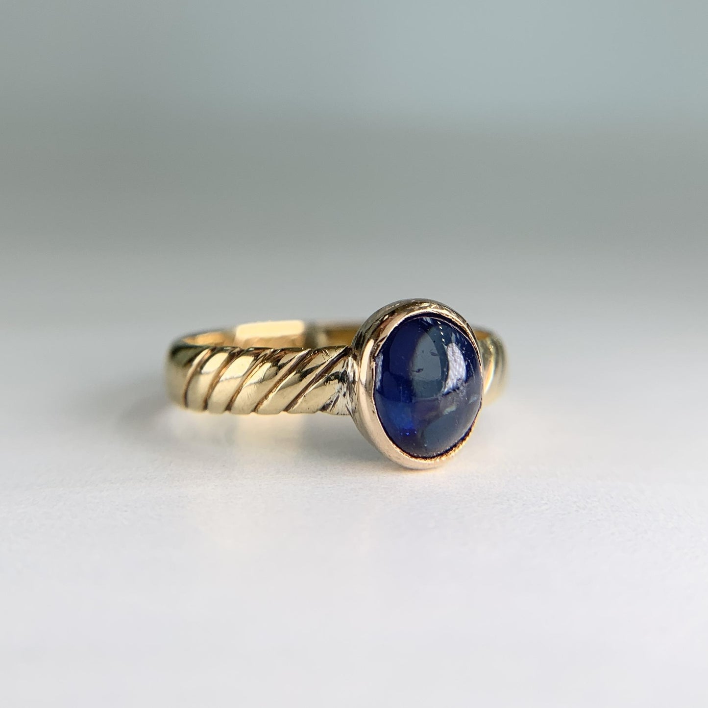 Antique Victorian 1850 Unheated Sapphire Cabochon Ring 18k/14k