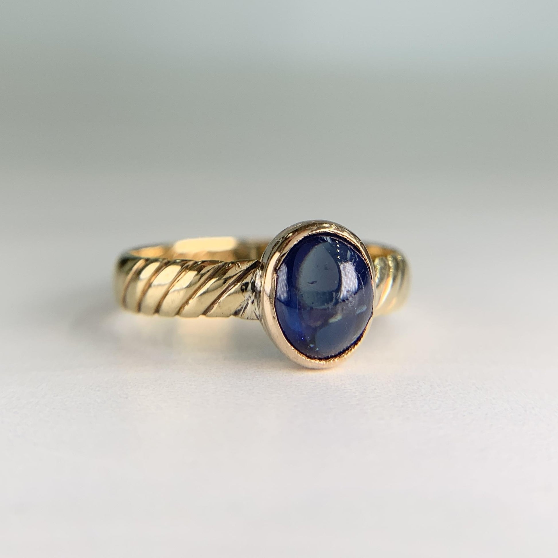 Antique Victorian 1850 Unheated Sapphire Cabochon Ring 18k/14k